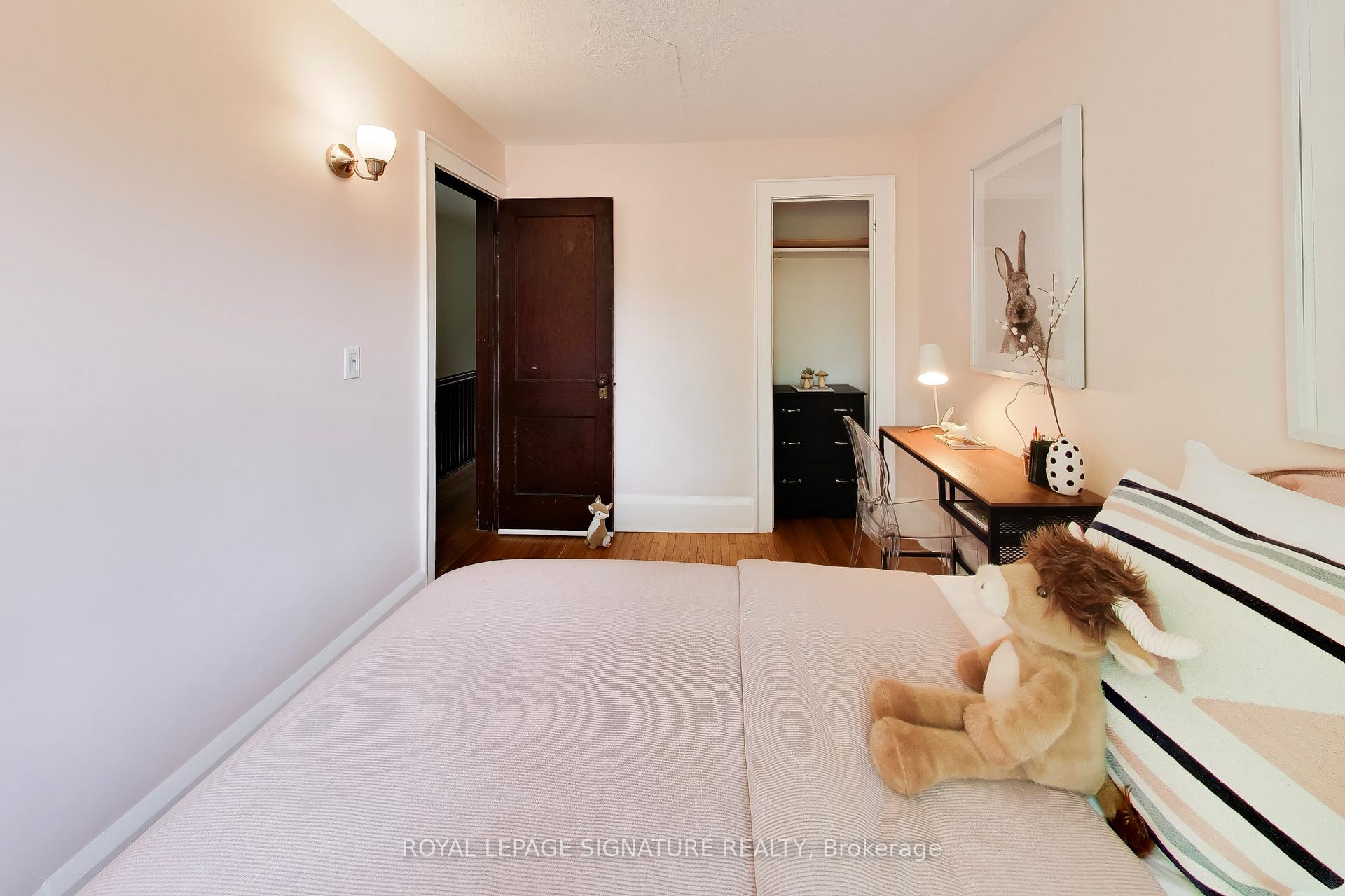Photo 15 of 2102 Gerrard Street E, Toronto, East End-Danforth — HOMEH
