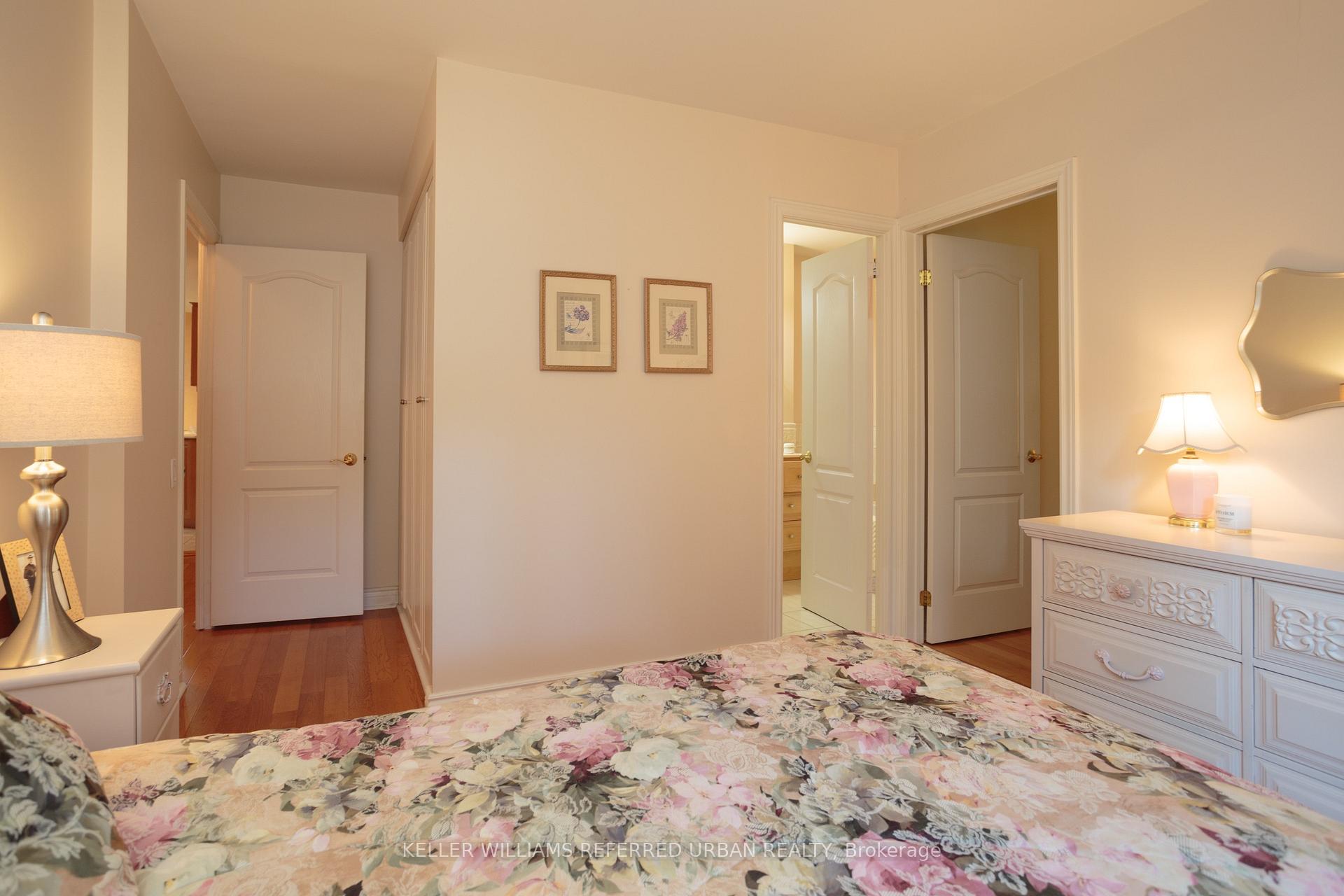 Photo 14 of 345 Moore Avenue, Toronto, Leaside — HOMEH