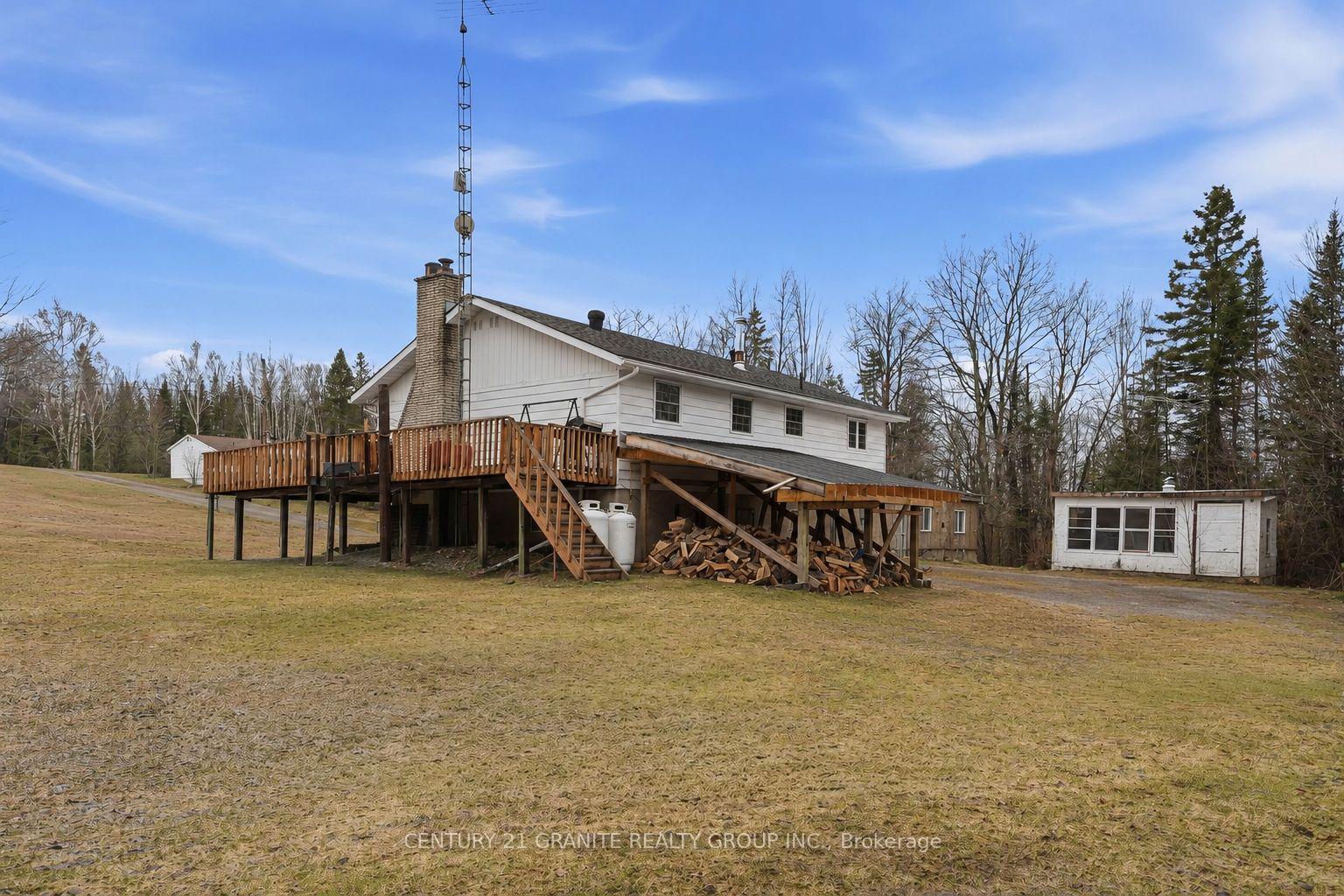 Photo 5 of 301 Hybla Road, Hastings Highlands, Monteagle Ward — HOMEH