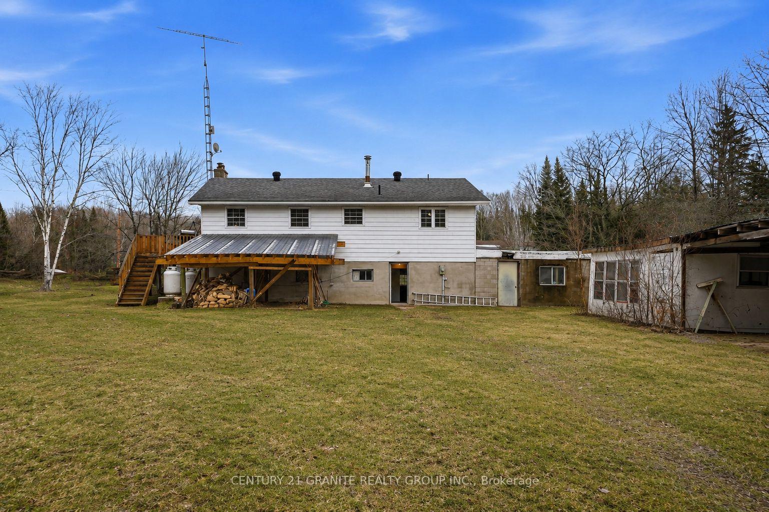 Photo 7 of 301 Hybla Road, Hastings Highlands, Monteagle Ward — HOMEH