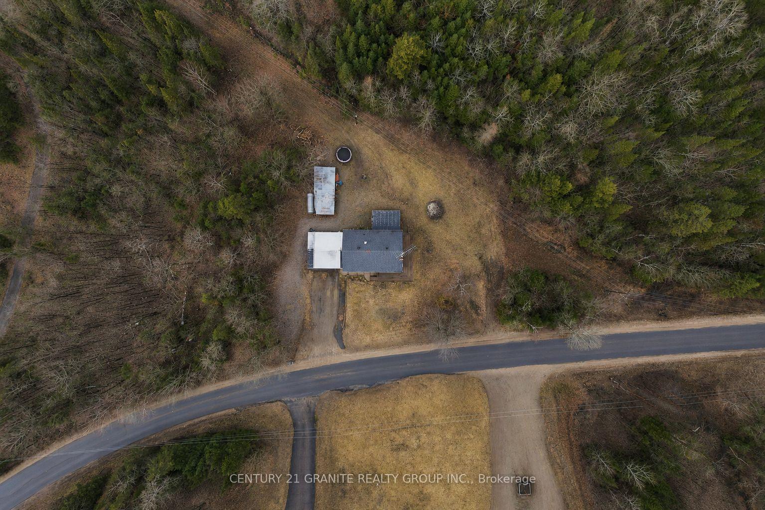 Photo 11 of 301 Hybla Road, Hastings Highlands, Monteagle Ward — HOMEH