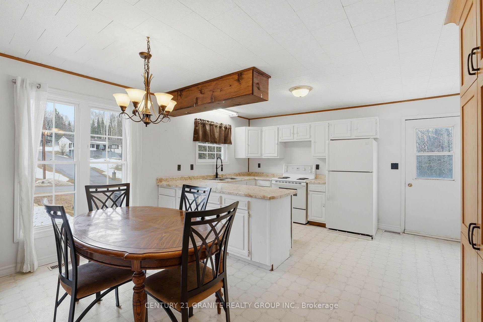 Photo 22 of 301 Hybla Road, Hastings Highlands, Monteagle Ward — HOMEH