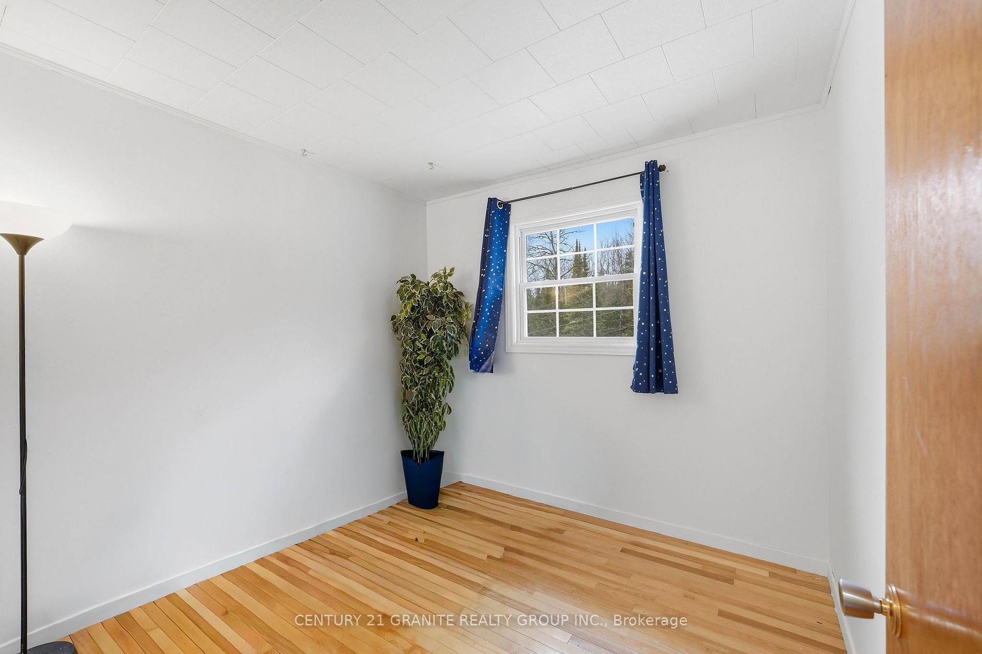 Photo 31 of 301 Hybla Road, Hastings Highlands, Monteagle Ward — HOMEH