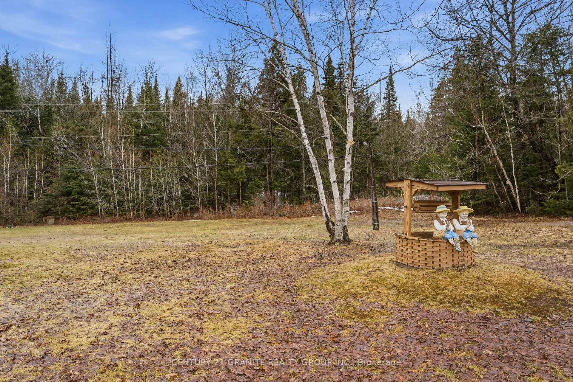 Photo 44 of 301 Hybla Road, Hastings Highlands, Monteagle Ward — HOMEH