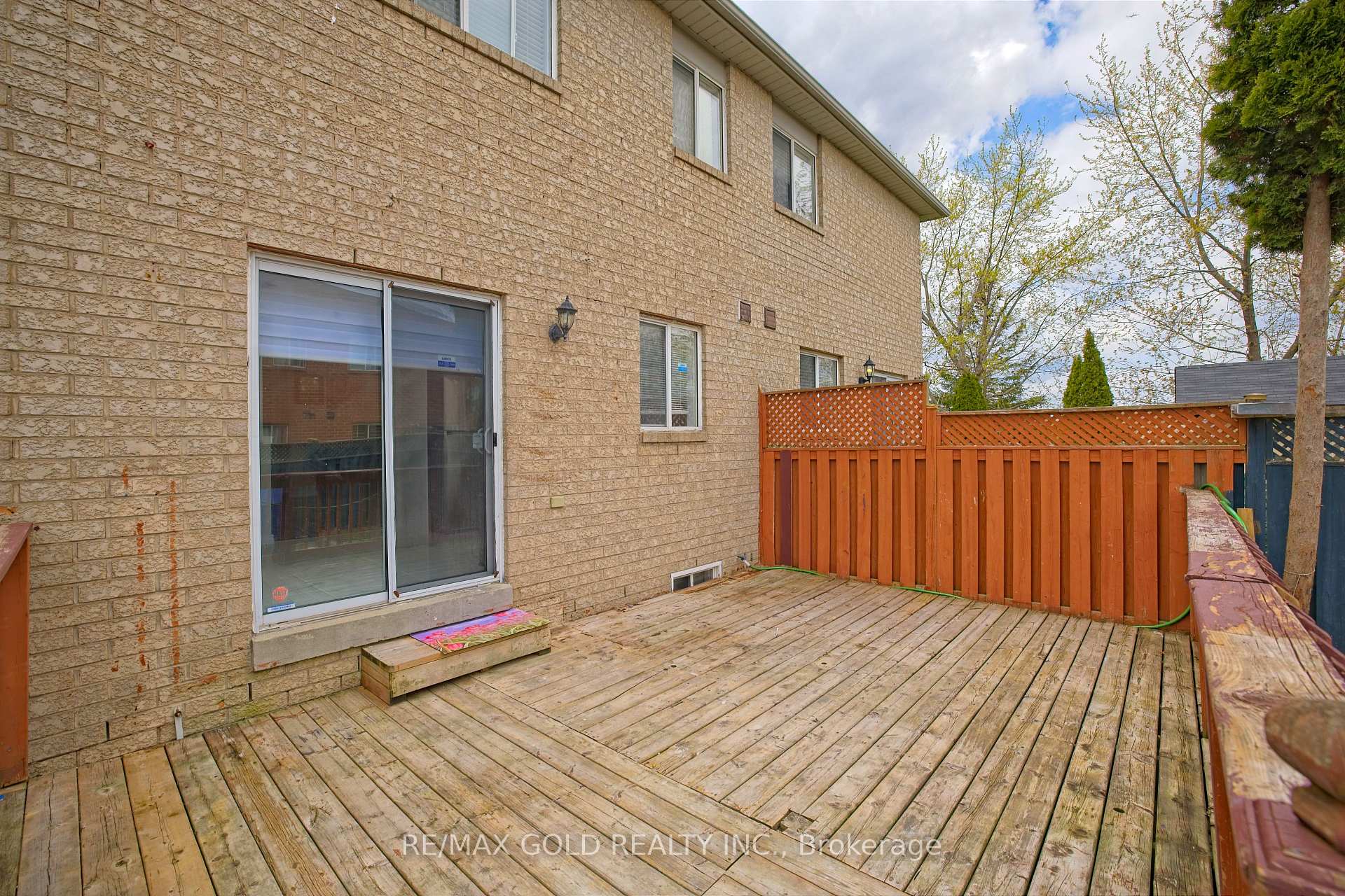 Photo 36 of 44 Baha Crescent, Brampton, Fletcher's Meadow — HOMEH