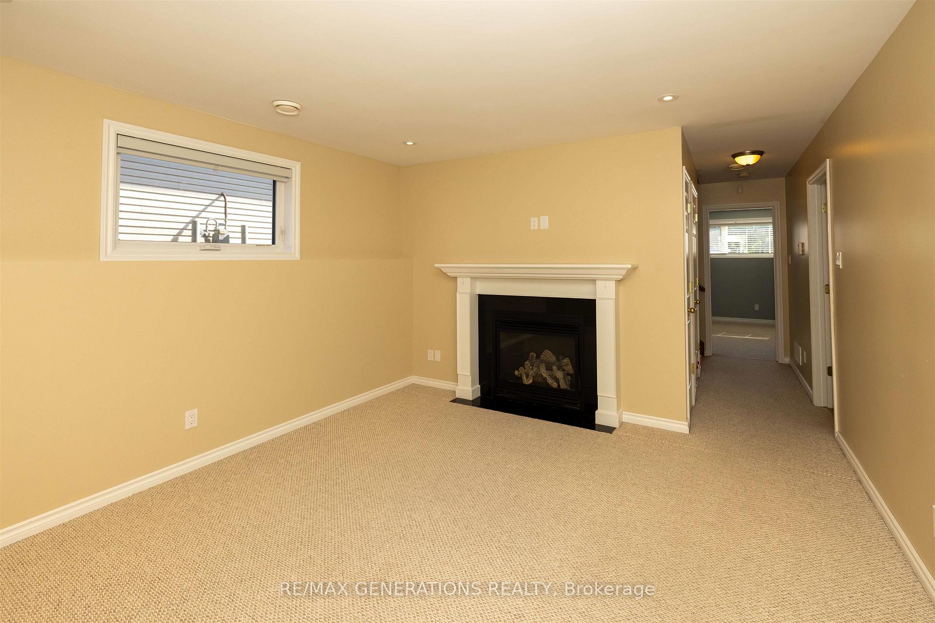 Photo 12 of 107 Reindeer Avenue, Thunder Bay, Parkdale — HOMEH