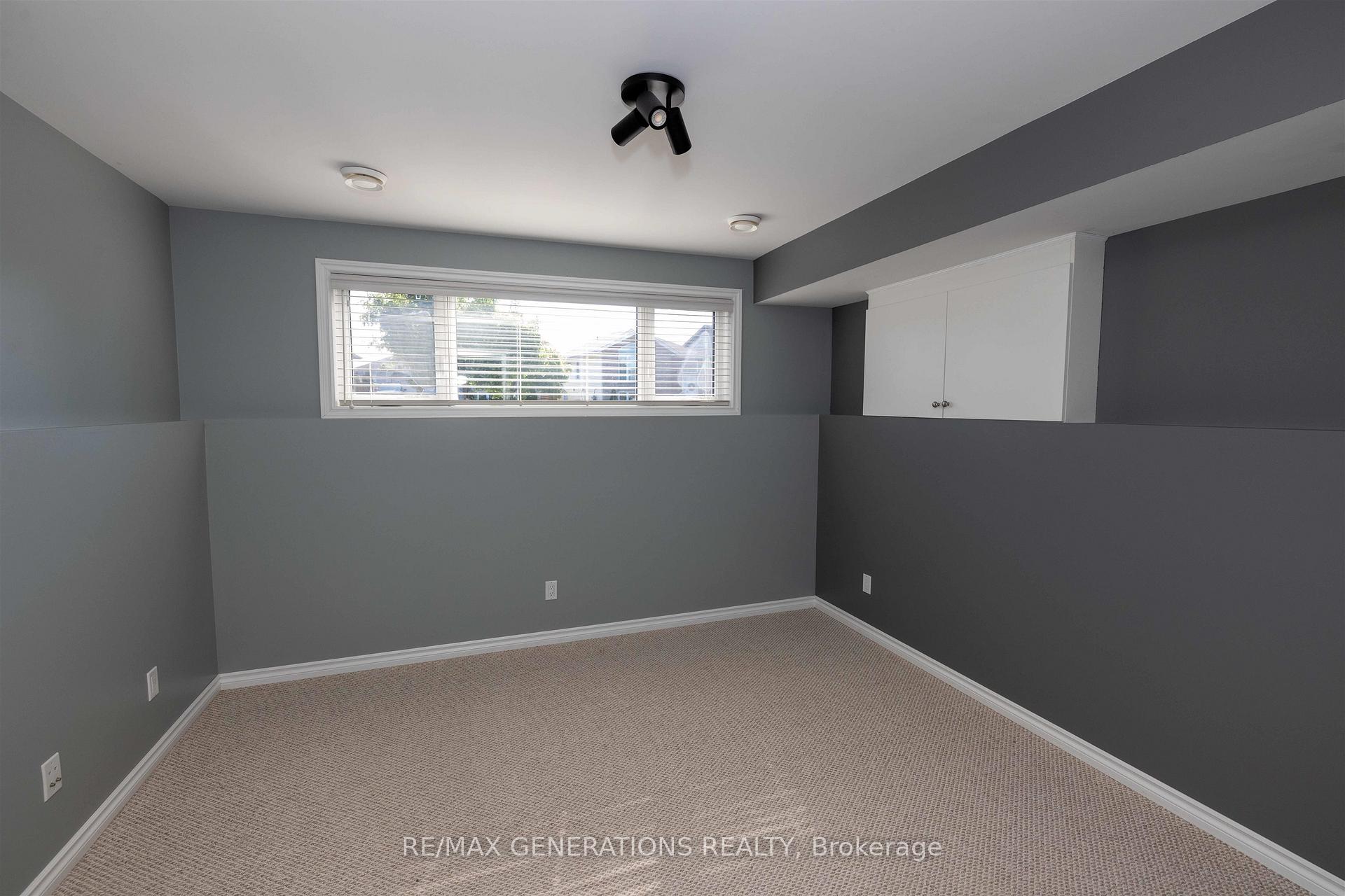 Photo 15 of 107 Reindeer Avenue, Thunder Bay, Parkdale — HOMEH