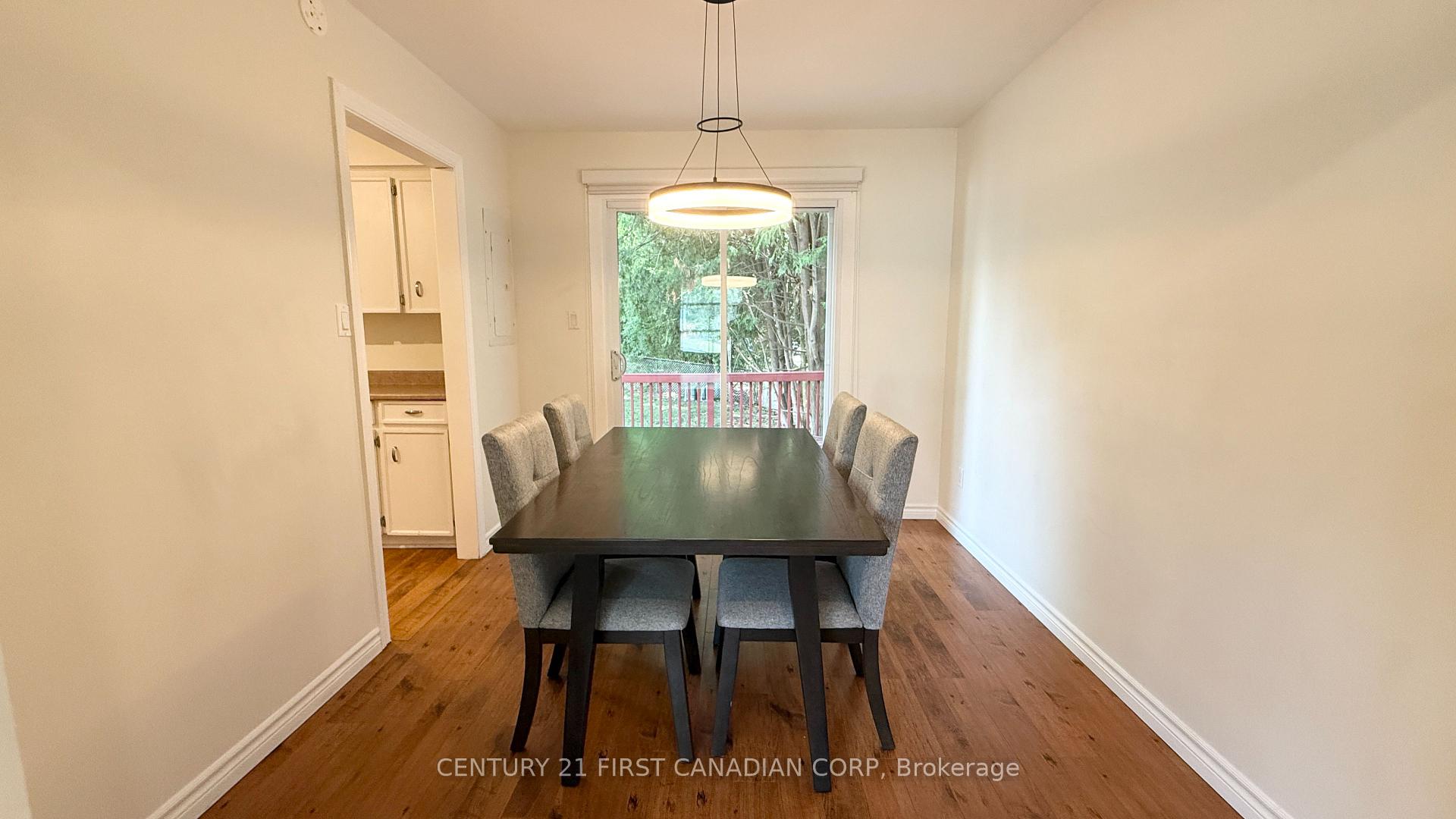 Photo 9 of Unit UPPER, 453 Castlegrove Boulevard, London, North K — HOMEH