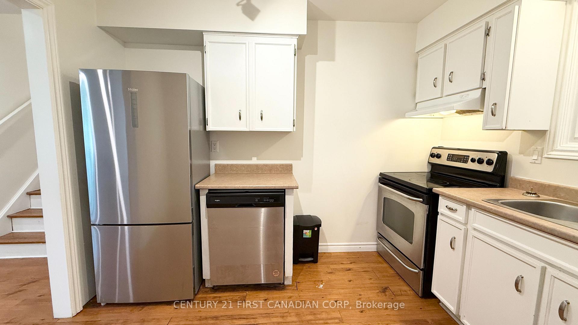 Photo 13 of Unit UPPER, 453 Castlegrove Boulevard, London, North K — HOMEH