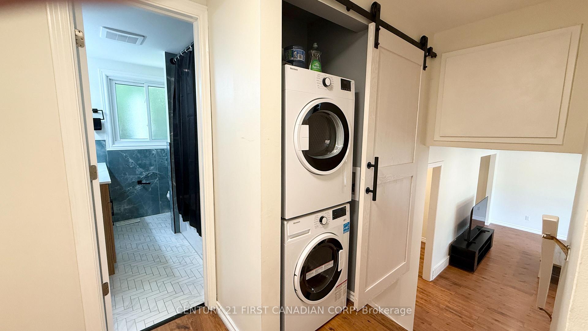 Photo 15 of Unit UPPER, 453 Castlegrove Boulevard, London, North K — HOMEH