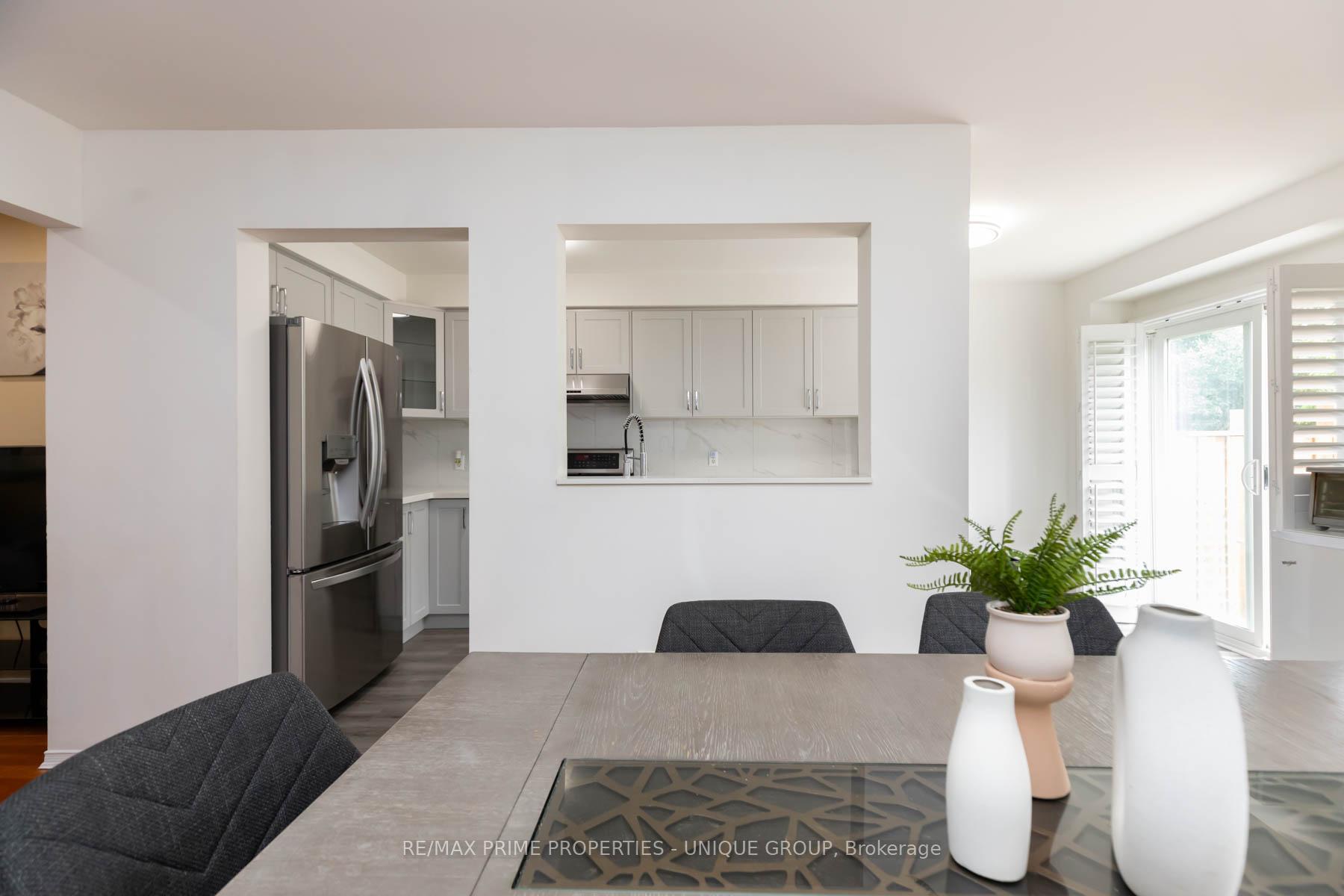 Photo 15 of 25 Pine Gate Place, Whitby, Williamsburg — HOMEH