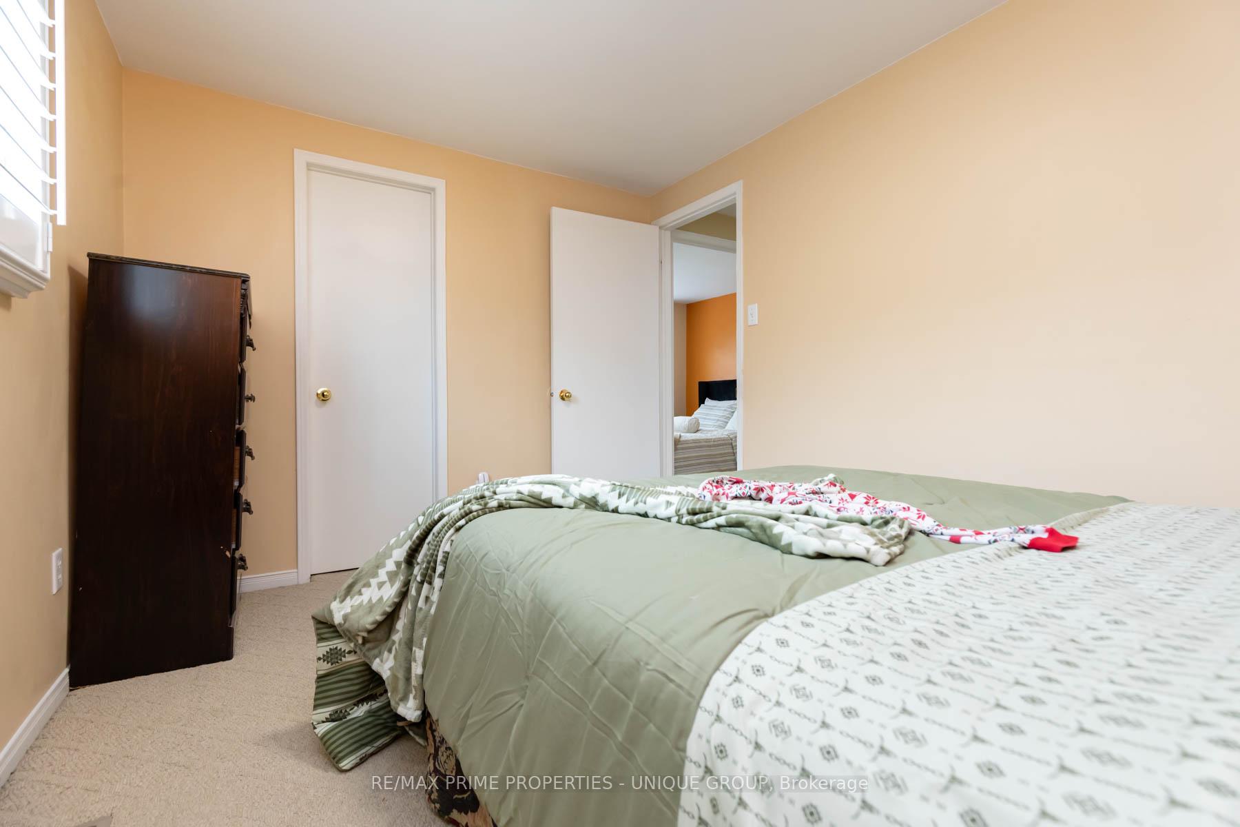 Photo 32 of 25 Pine Gate Place, Whitby, Williamsburg — HOMEH