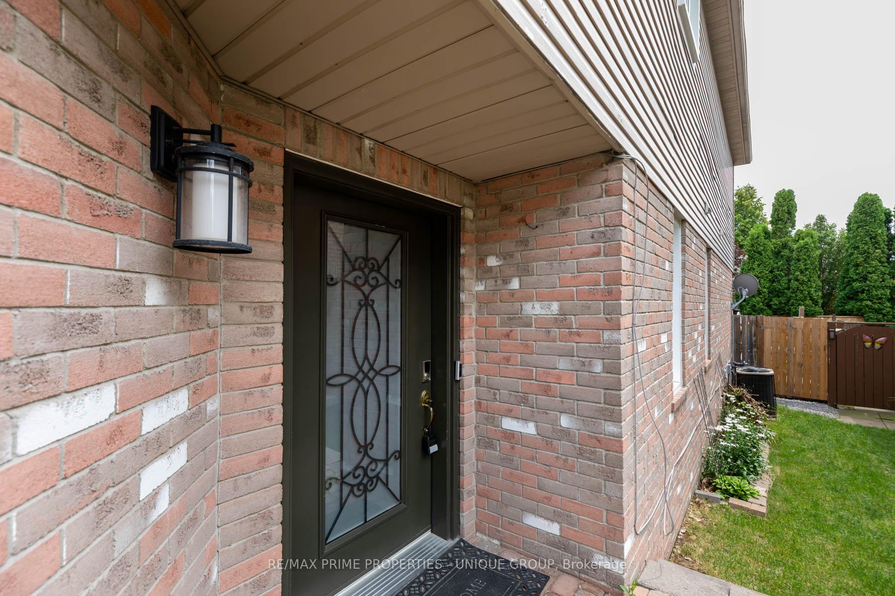 Photo 47 of 25 Pine Gate Place, Whitby, Williamsburg — HOMEH