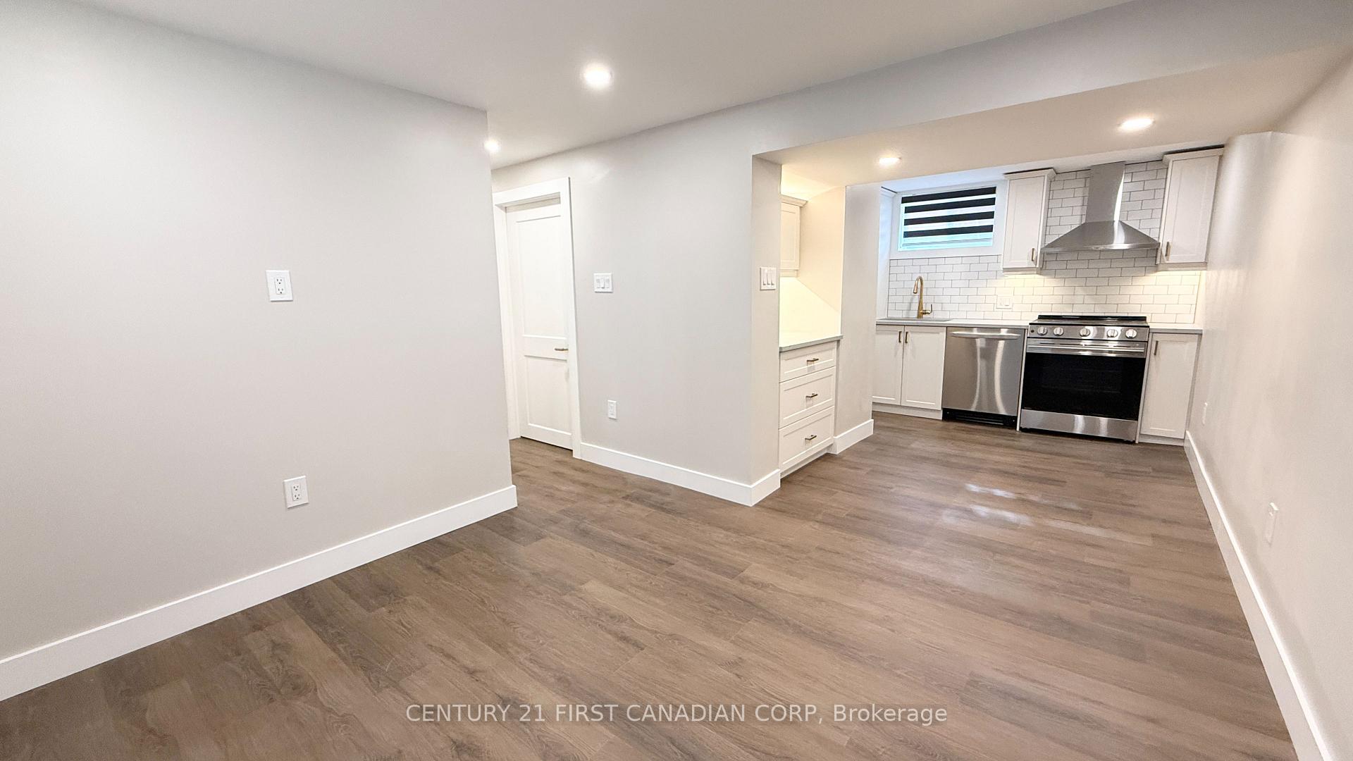 Photo 6 of Unit 2, 294 Vancouver Street, London, East H — HOMEH