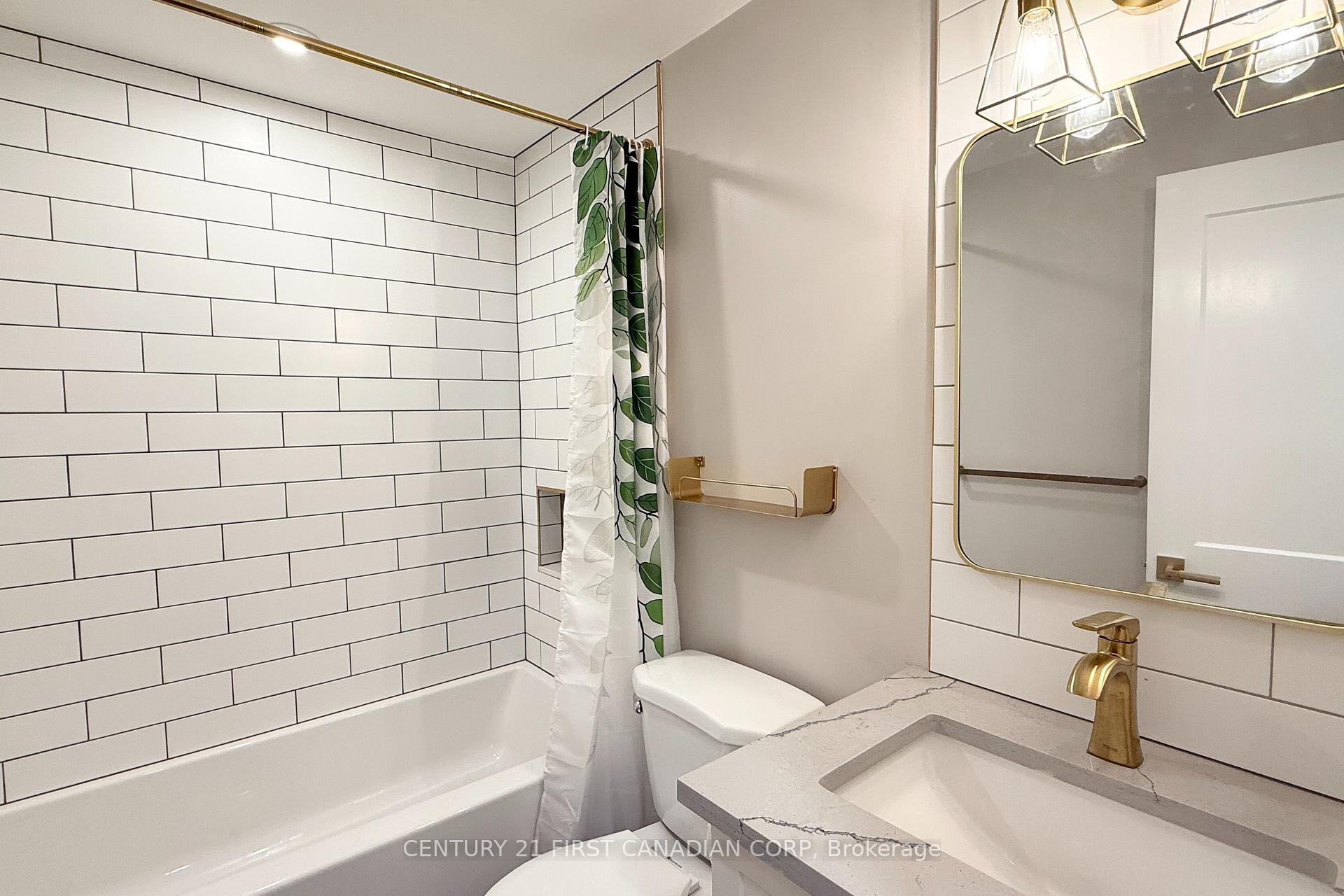 Photo 23 of Unit 2, 294 Vancouver Street, London, East H — HOMEH