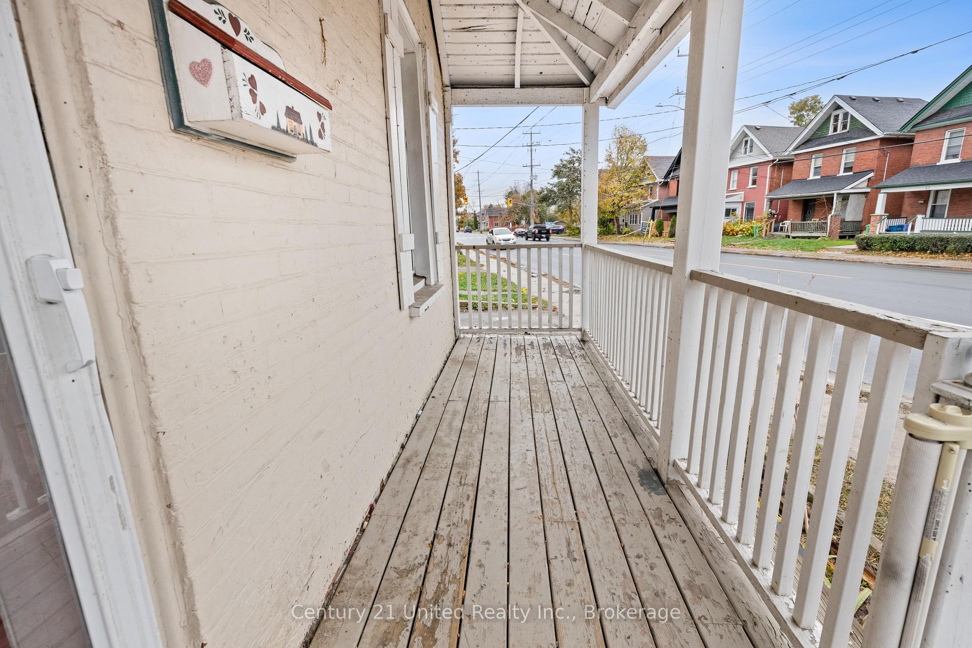 Photo 35 of 26 Park Street N, Peterborough, Town Ward 3 — HOMEH