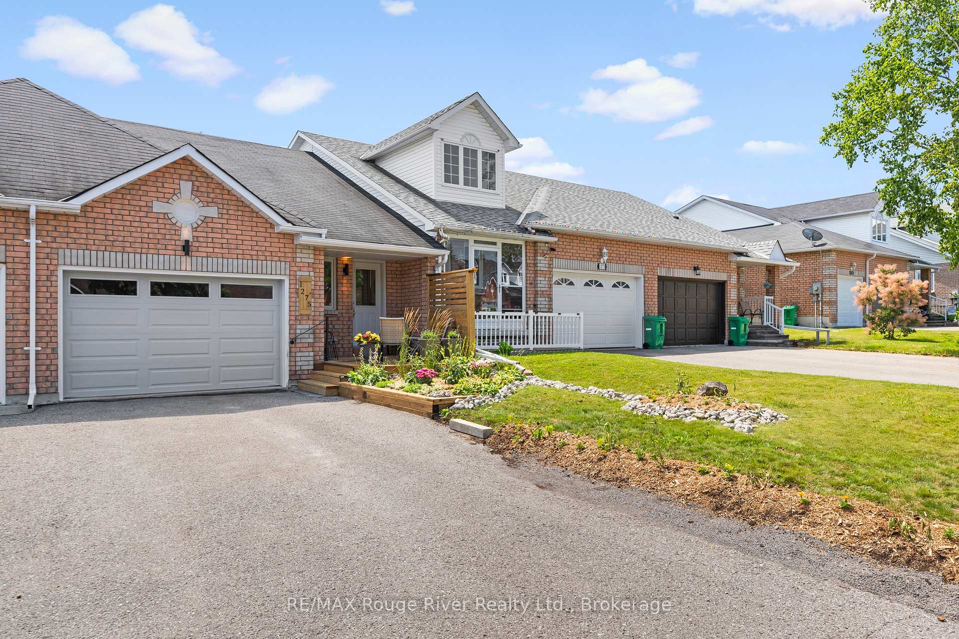 Photo 5 of 1275 Eagle Crescent, Peterborough, Monaghan Ward 2 — HOMEH