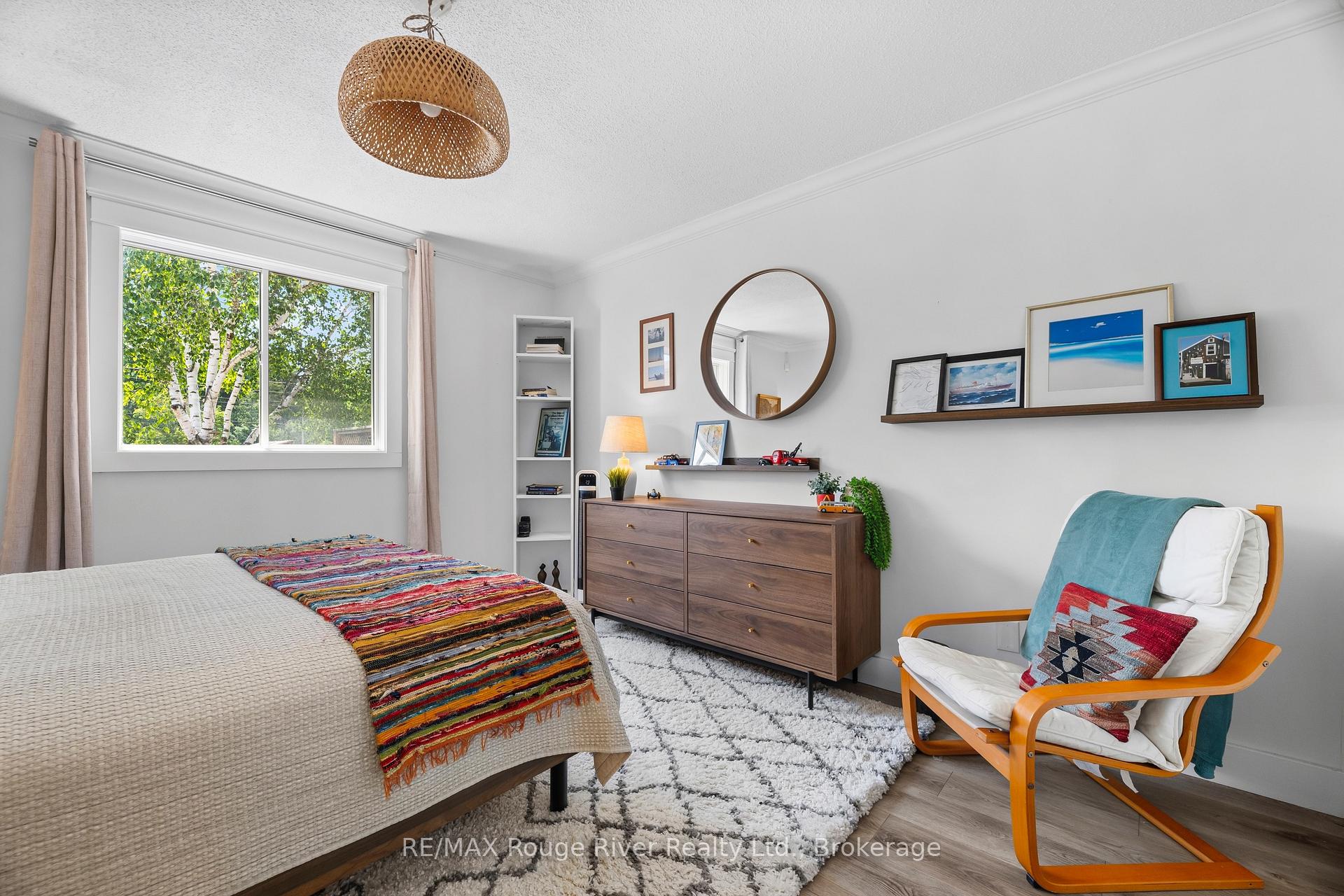 Photo 16 of 1275 Eagle Crescent, Peterborough, Monaghan Ward 2 — HOMEH