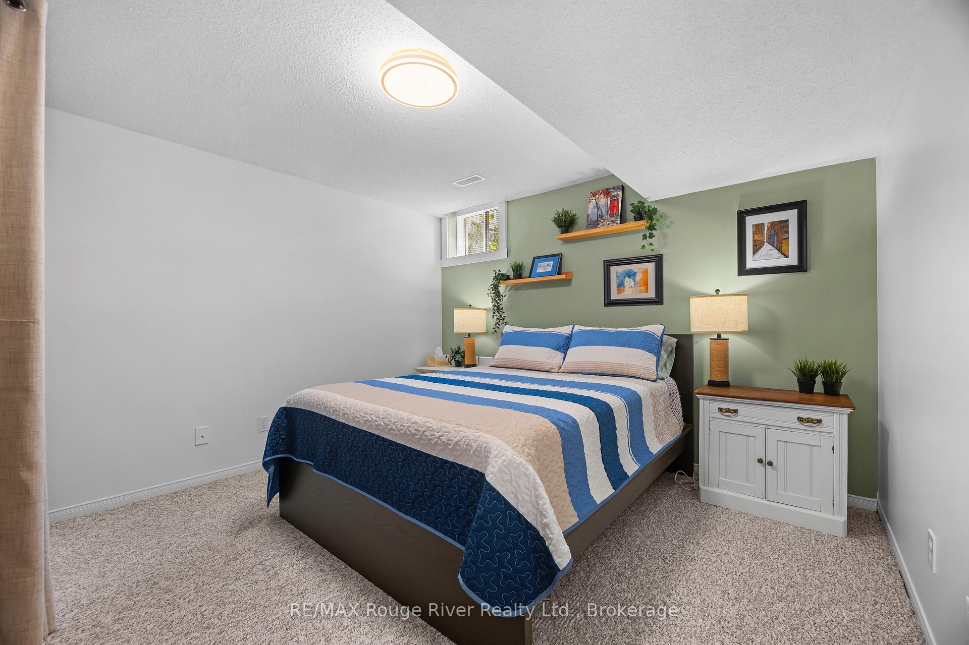 Photo 25 of 1275 Eagle Crescent, Peterborough, Monaghan Ward 2 — HOMEH