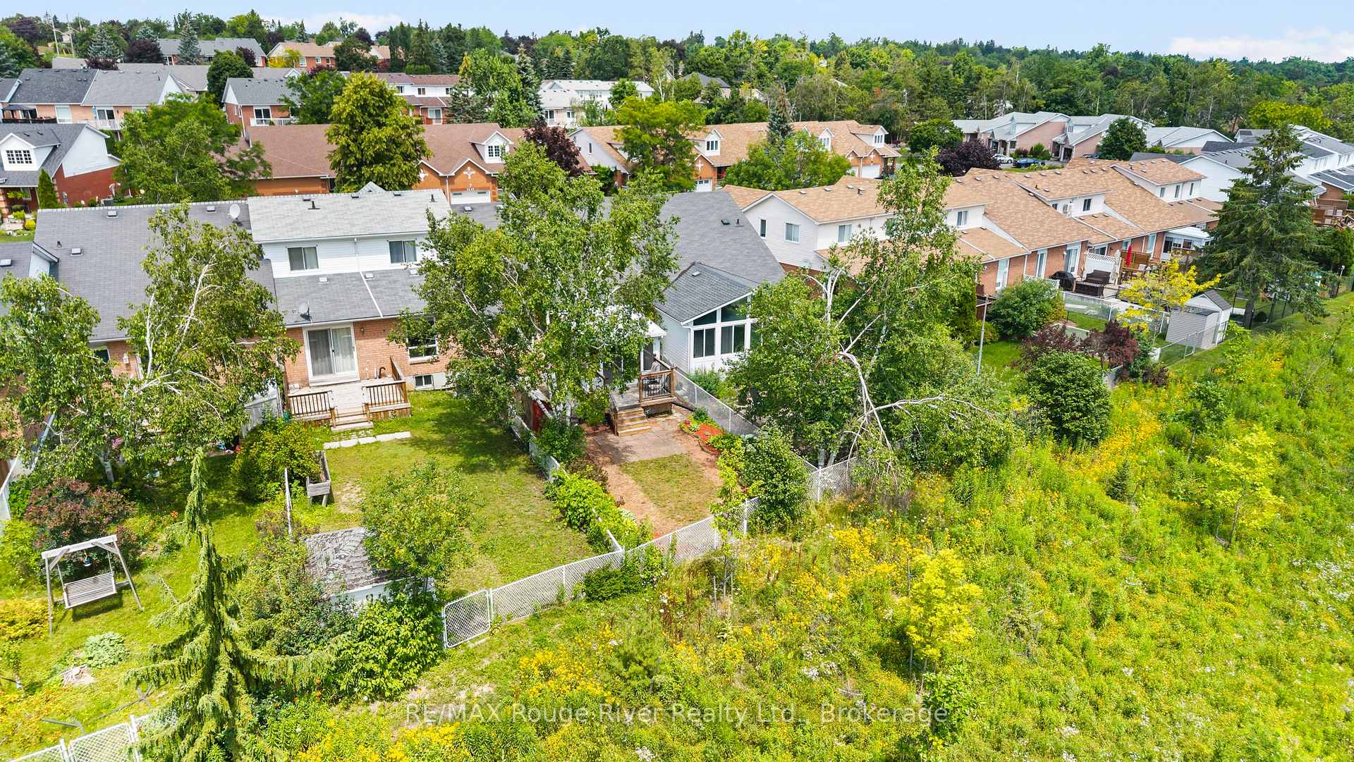 Photo 41 of 1275 Eagle Crescent, Peterborough, Monaghan Ward 2 — HOMEH