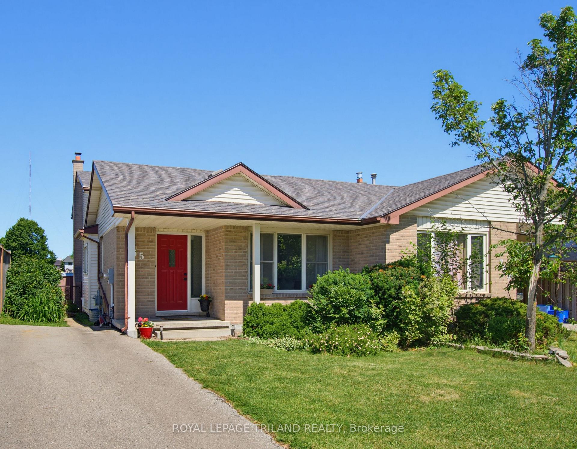 Photo 2 of 765 Homeview Road, London, South Q — HOMEH