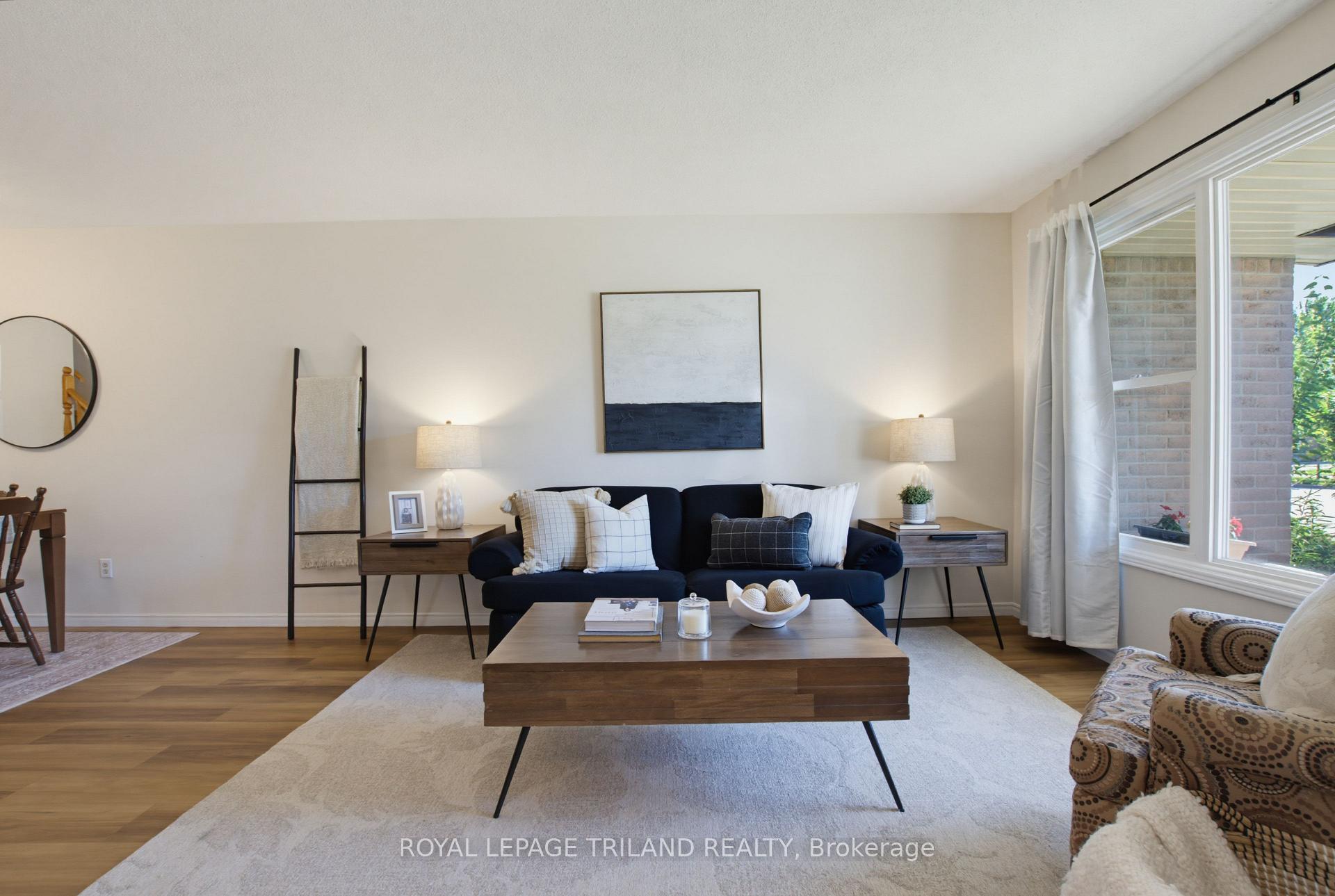 Photo 7 of 765 Homeview Road, London, South Q — HOMEH