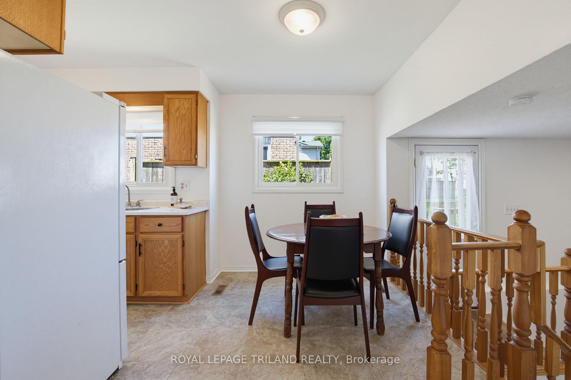 Photo 17 of 765 Homeview Road, London, South Q — HOMEH