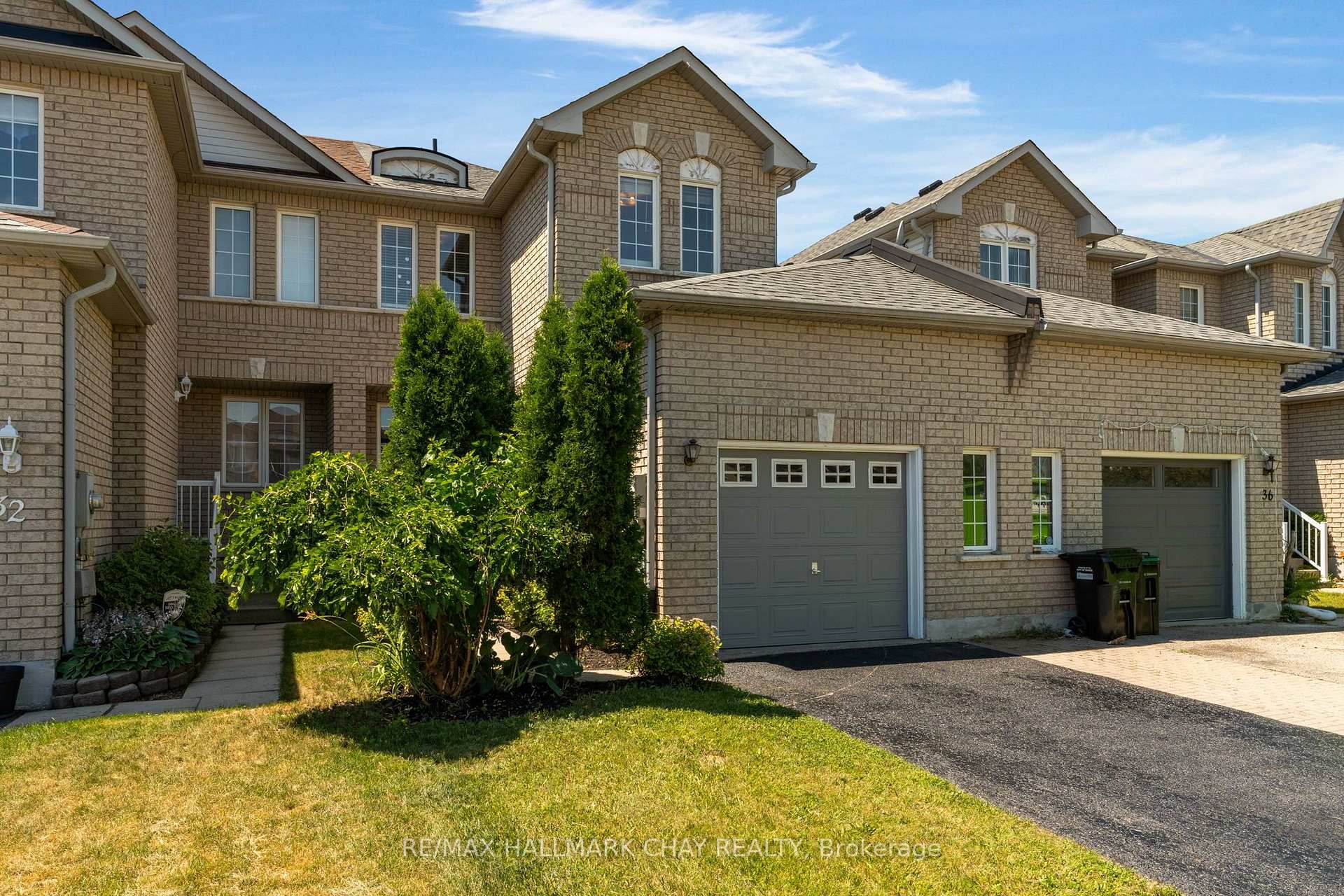 Photo 2 of 34 Coleman Drive, Barrie, Edgehill Drive — HOMEH