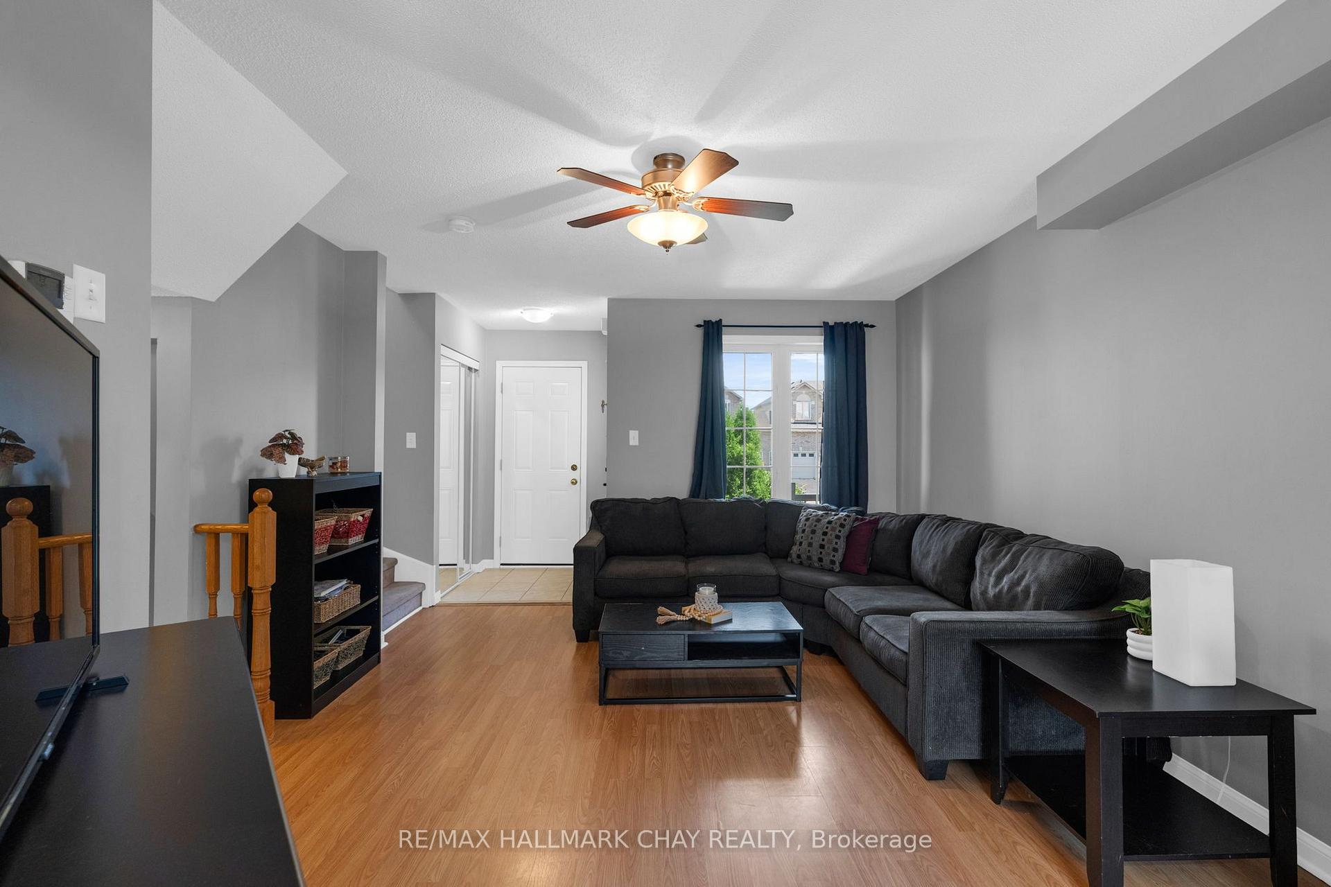 Photo 6 of 34 Coleman Drive, Barrie, Edgehill Drive — HOMEH