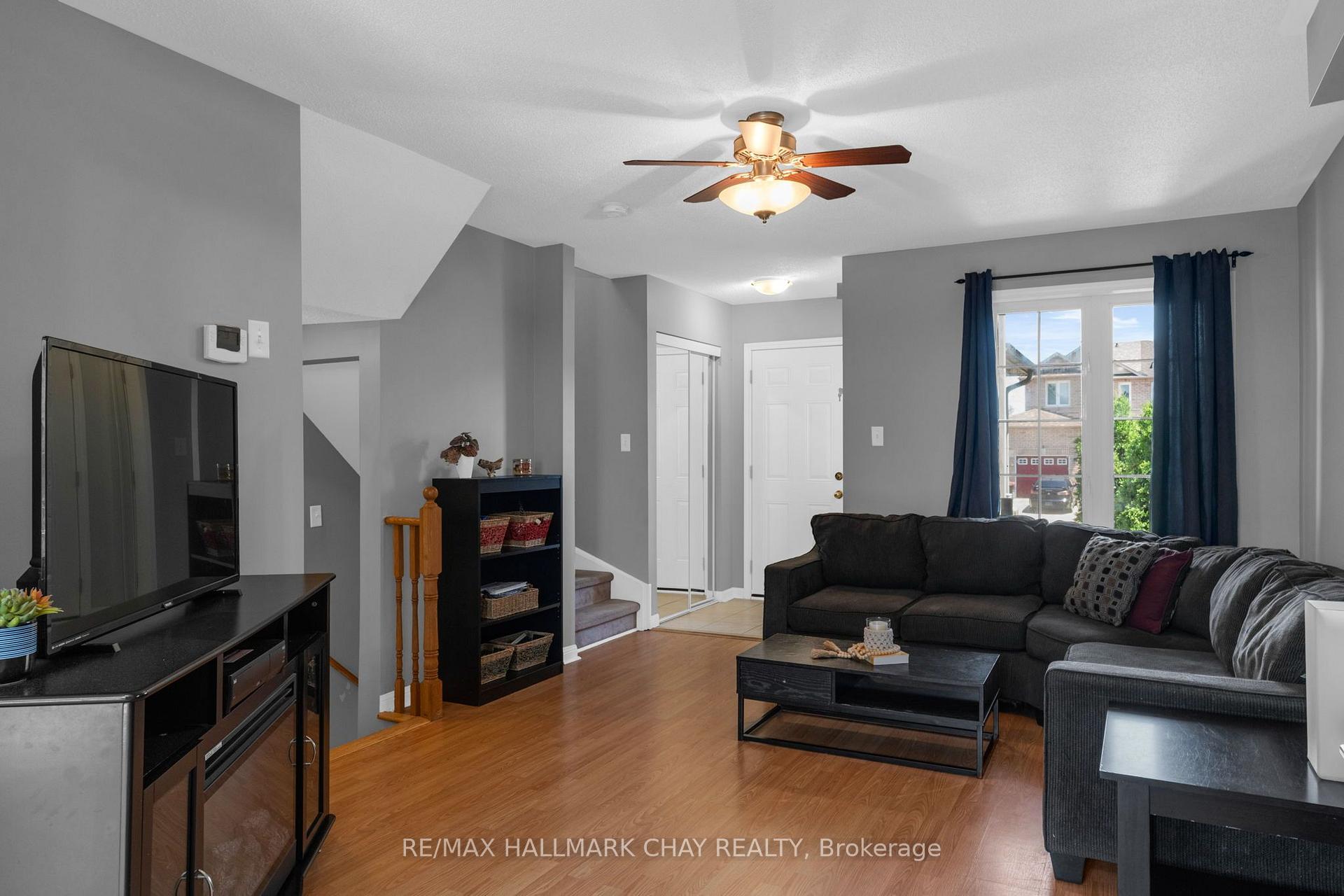 Photo 7 of 34 Coleman Drive, Barrie, Edgehill Drive — HOMEH