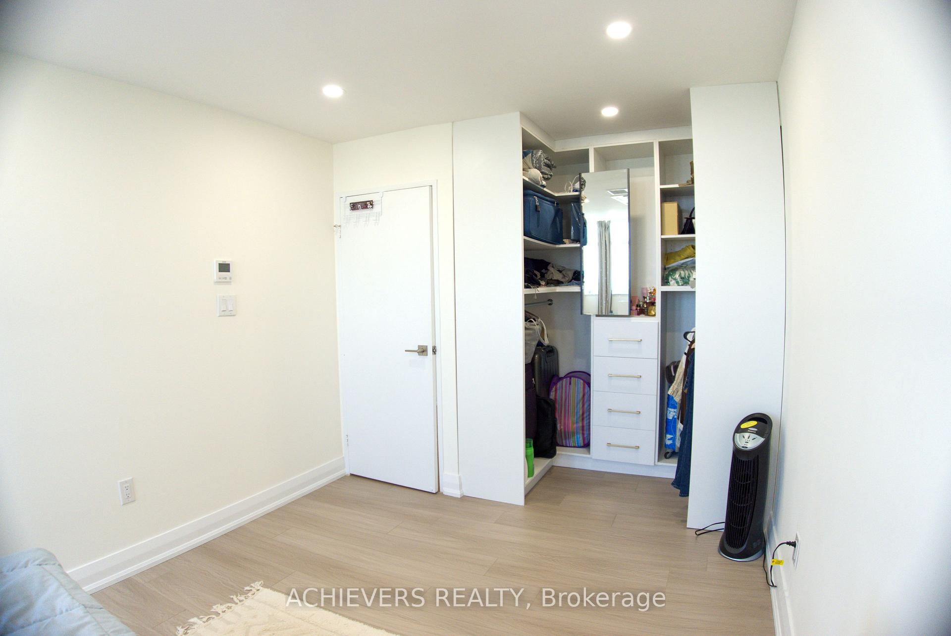 Photo 24 of Unit PH 6, 100 Echo Point, Scarborough, L'Amoreaux — HOMEH