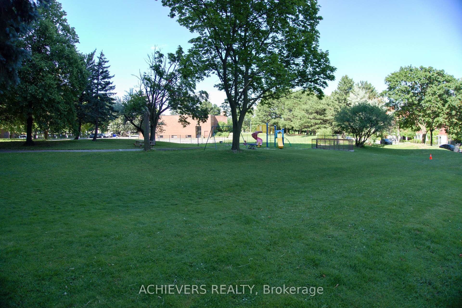 Photo 46 of Unit PH 6, 100 Echo Point, Scarborough, L'Amoreaux — HOMEH