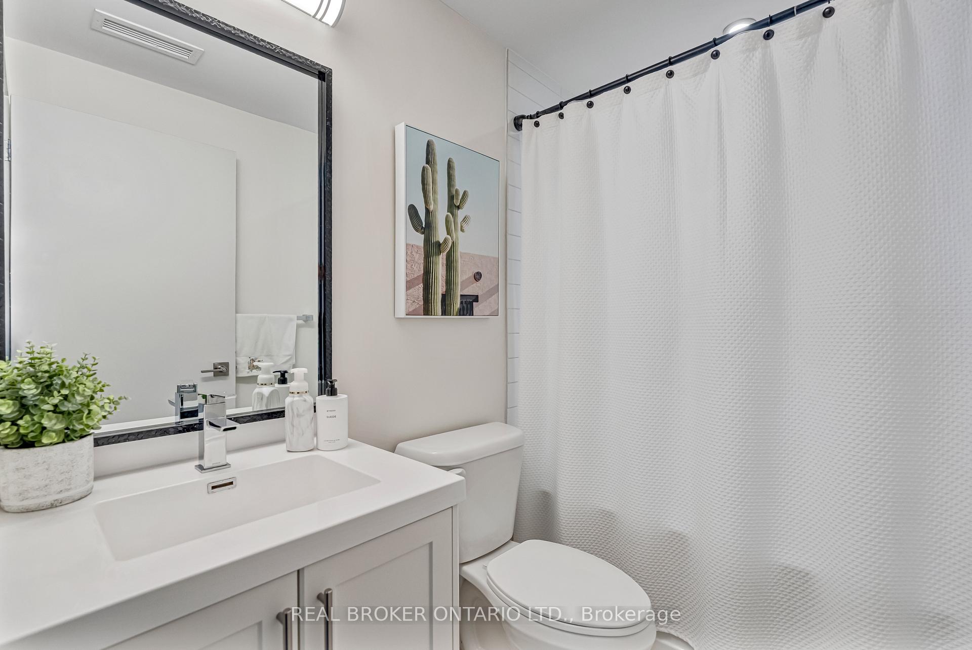 Photo 14 of Unit 607, 2093 Fairview Street, Burlington, Freeman — HOMEH