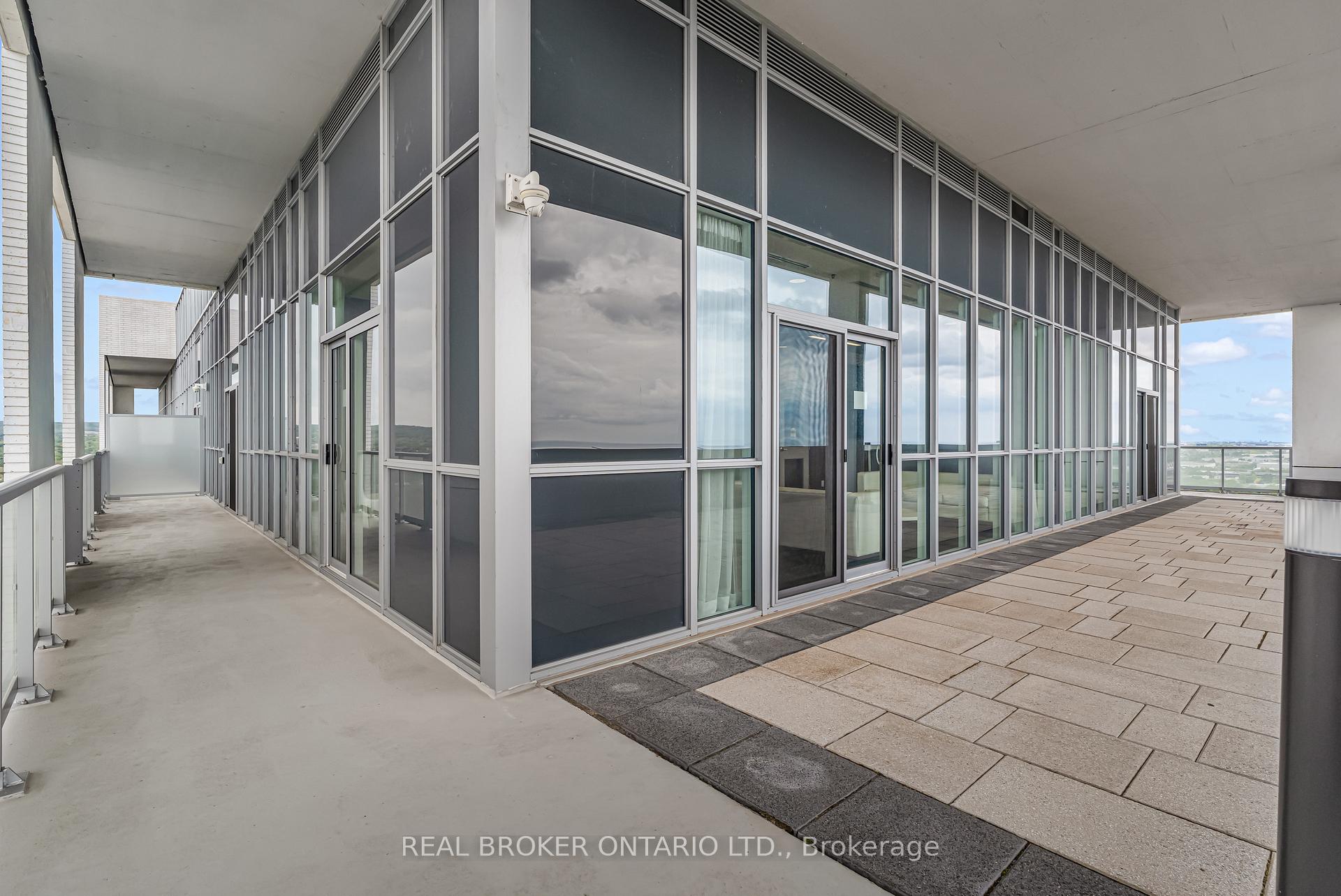Photo 28 of Unit 607, 2093 Fairview Street, Burlington, Freeman — HOMEH