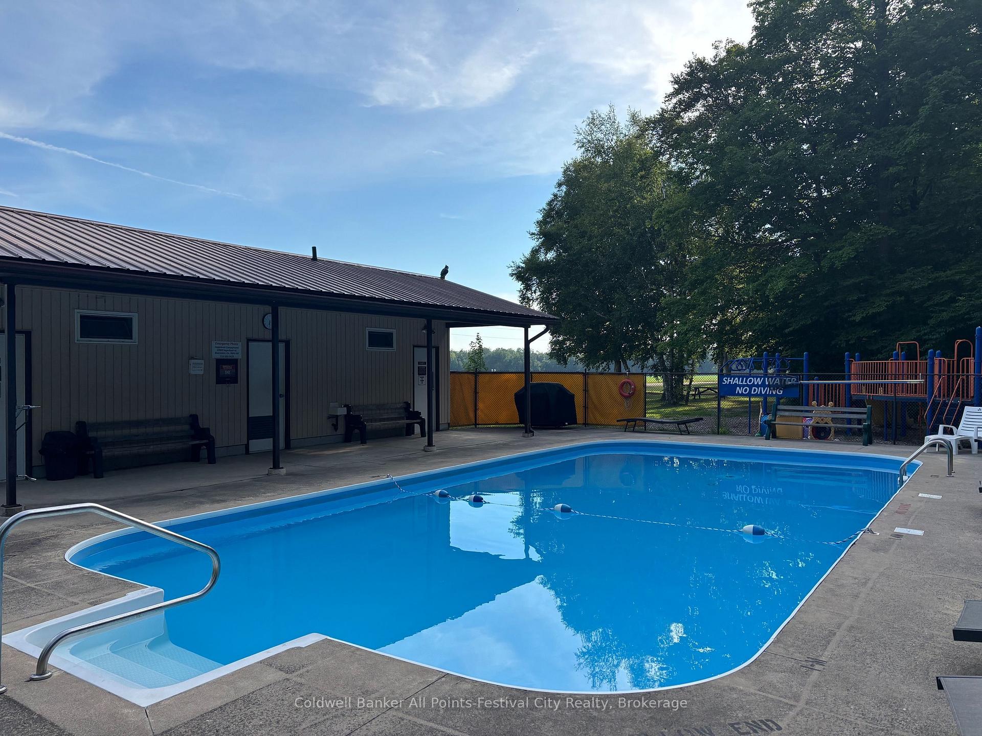 Photo 15 of Unit Lot 8, 33900 Sugarbush Road, Bluewater, Bayfield — HOMEH