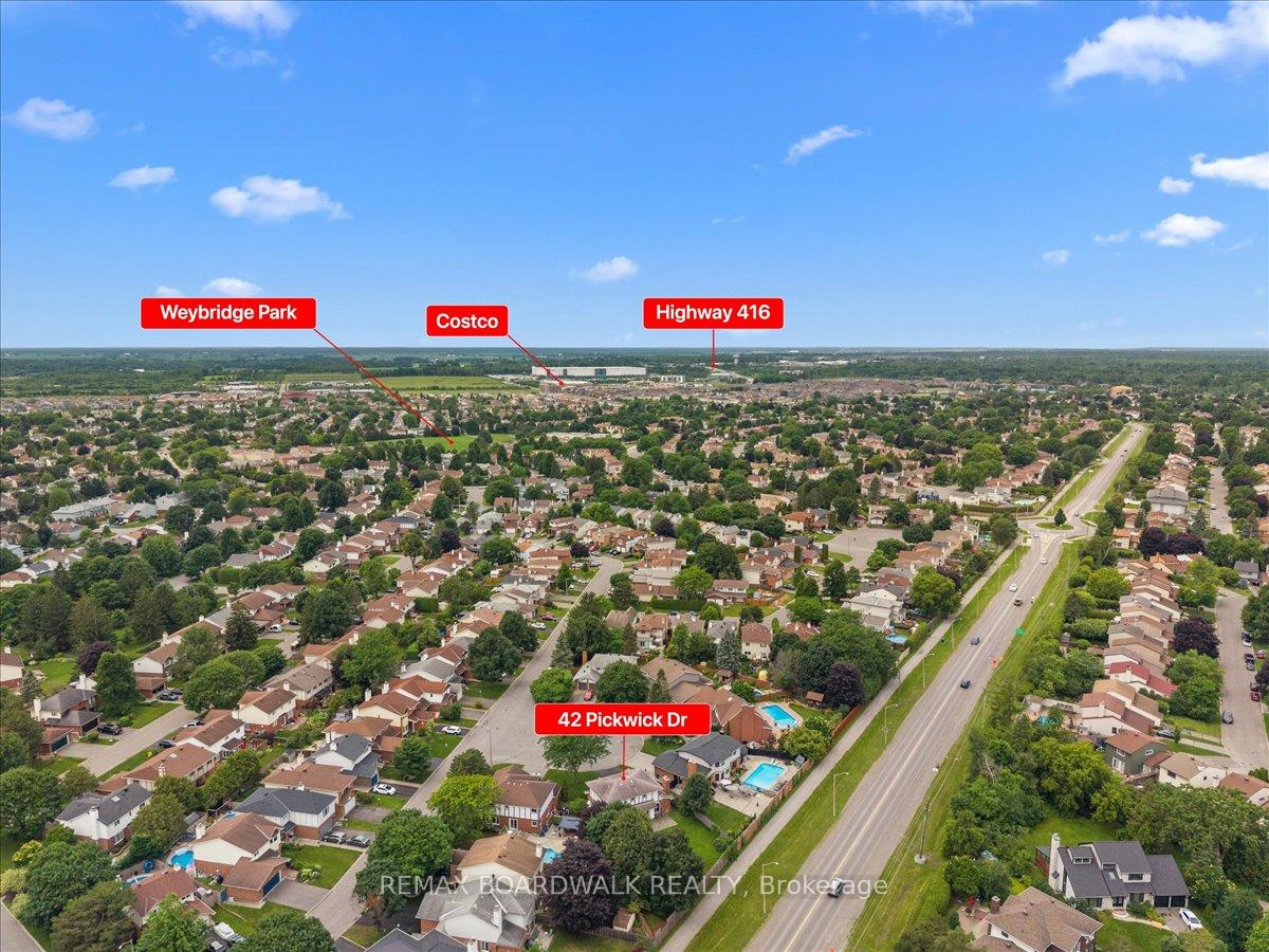 Photo 43 of 42 Pickwick Drive, Ottawa, Barrhaven - Cedargrove/Fraserdale — HOMEH