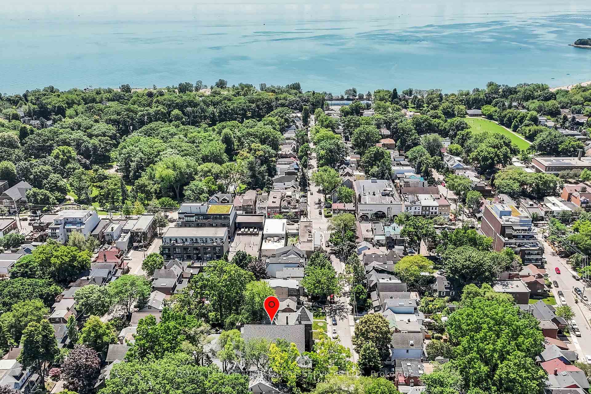 Photo 40 of 127 Waverley Road, Toronto, The Beaches — HOMEH