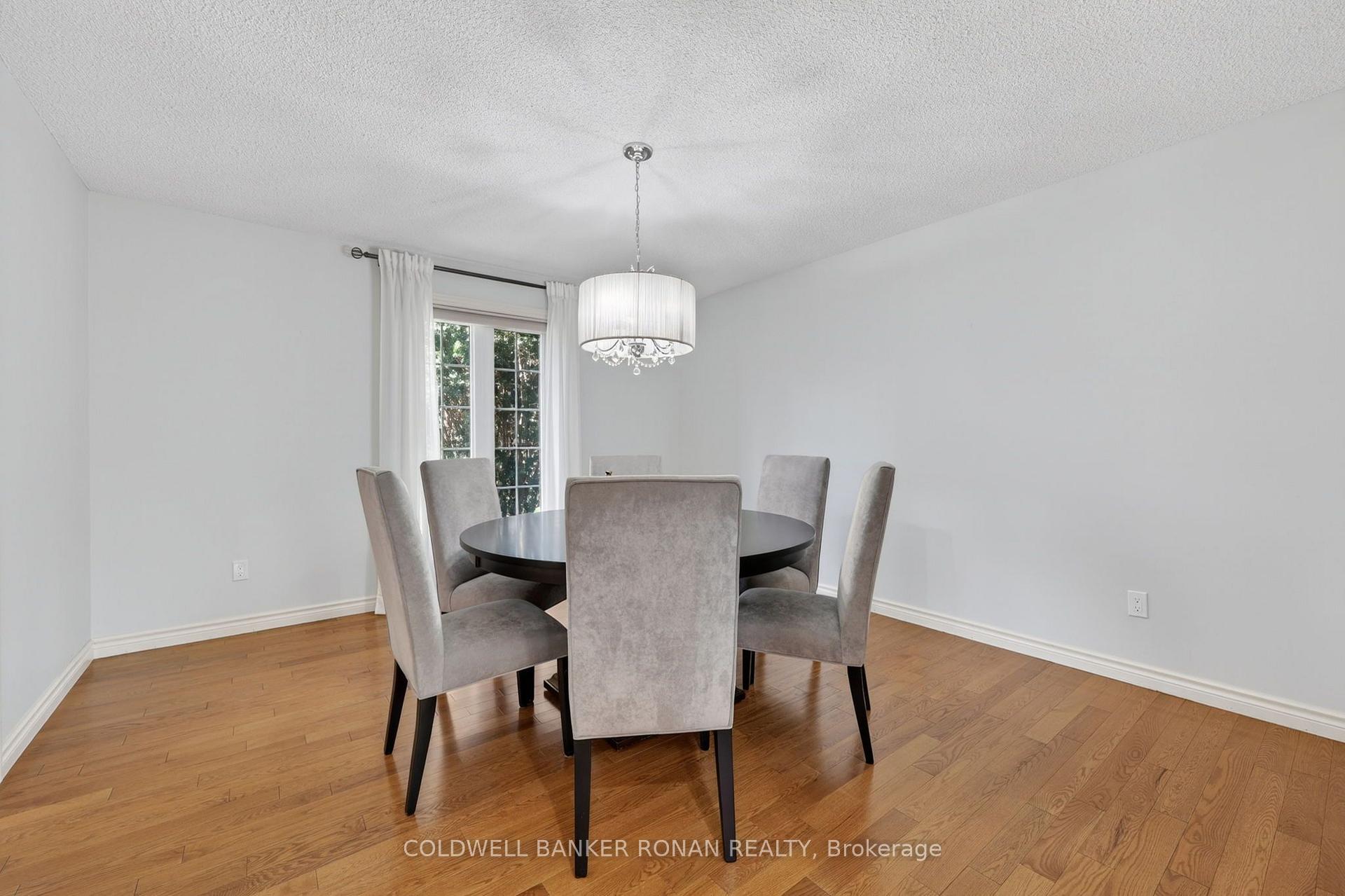Photo 16 of 12 Themer Court, New Tecumseth, Rural New Tecumseth — HOMEH