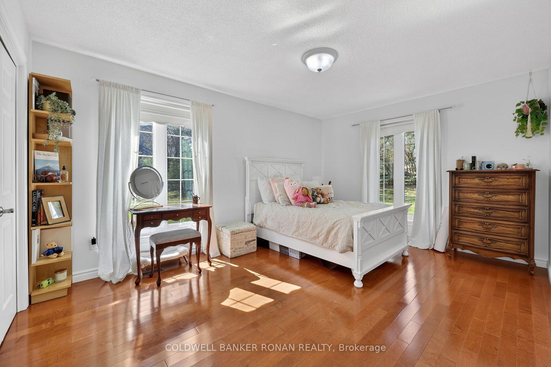 Photo 25 of 12 Themer Court, New Tecumseth, Rural New Tecumseth — HOMEH