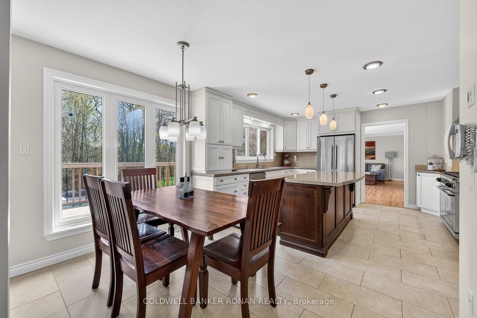 Photo 28 of 12 Themer Court, New Tecumseth, Rural New Tecumseth — HOMEH