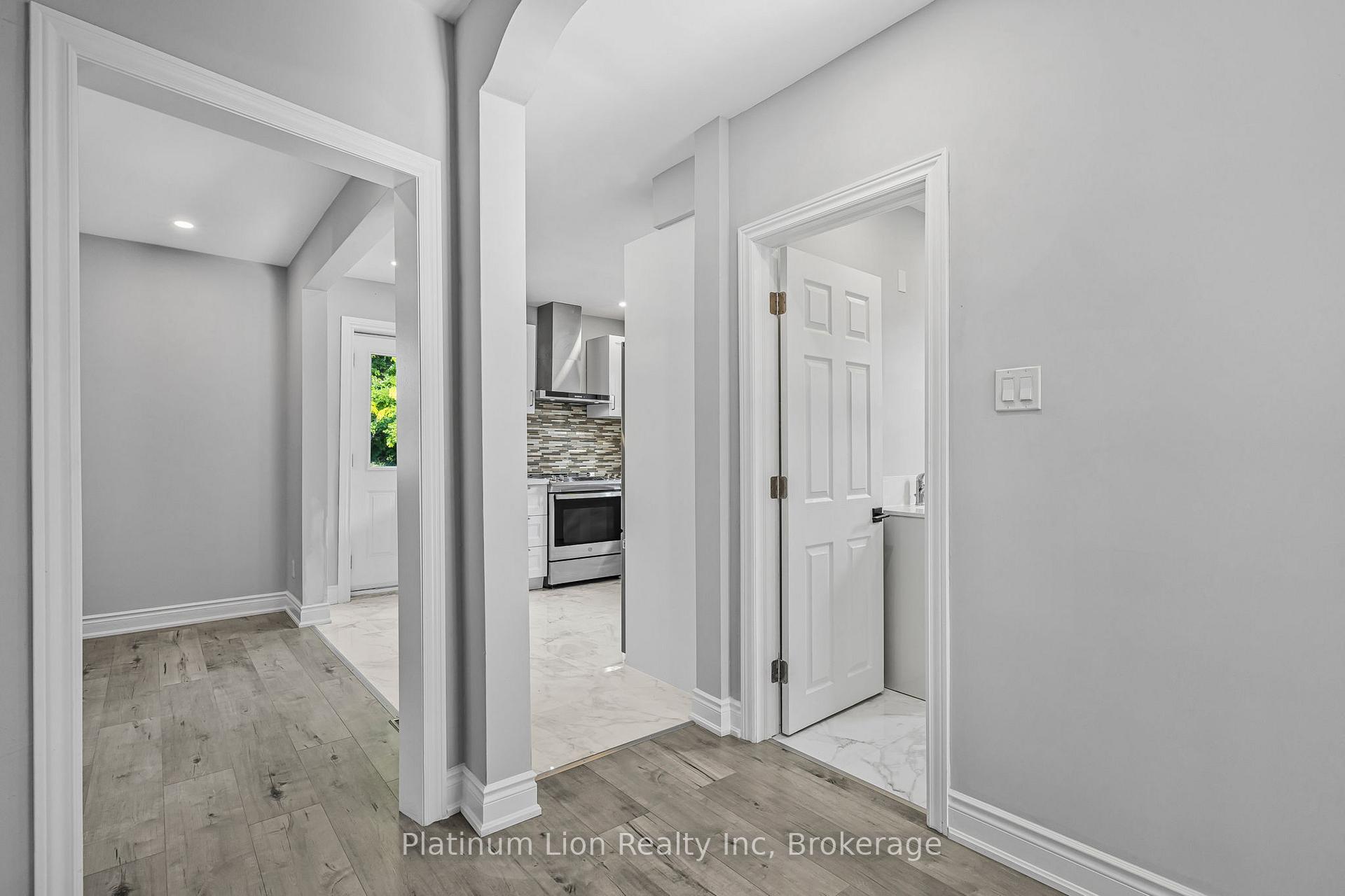 Photo 22 of 146 Craigroyston Road, Hamilton, Bartonville — HOMEH