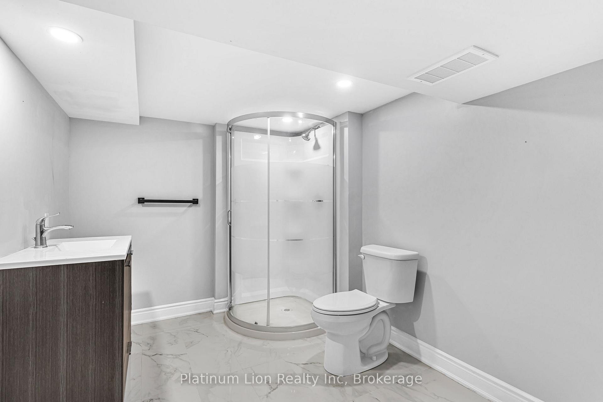 Photo 35 of 146 Craigroyston Road, Hamilton, Bartonville — HOMEH