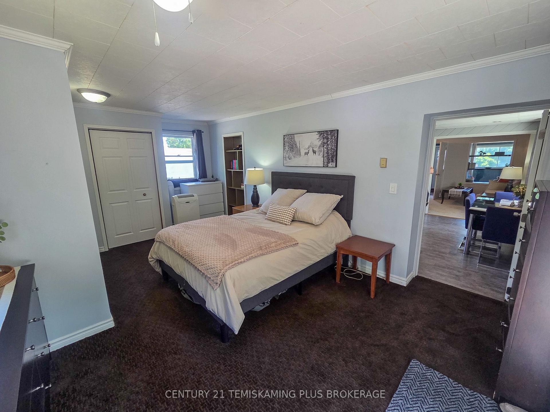 Photo 16 of 75 Third Street, Englehart — HOMEH