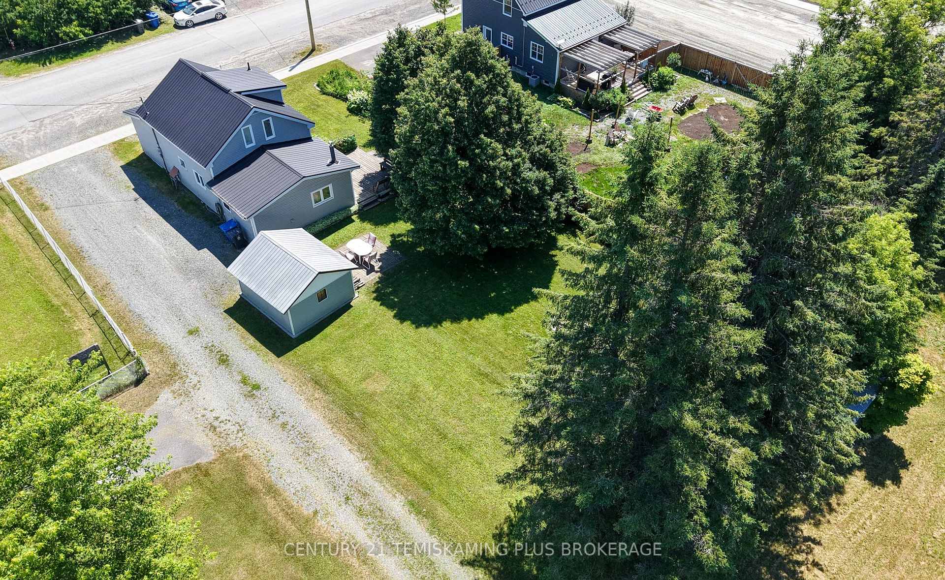 Photo 31 of 75 Third Street, Englehart — HOMEH