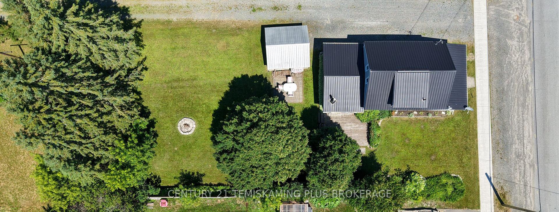 Photo 32 of 75 Third Street, Englehart — HOMEH