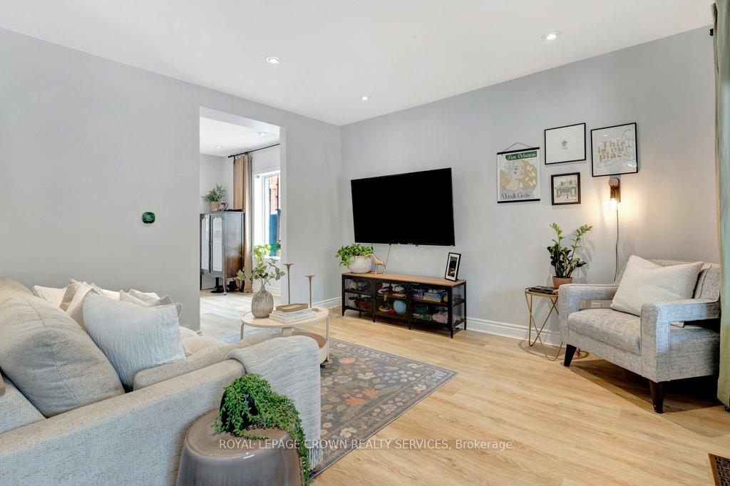 Photo 4 of 86 Spring Street, Brant, Brantford Twp — HOMEH