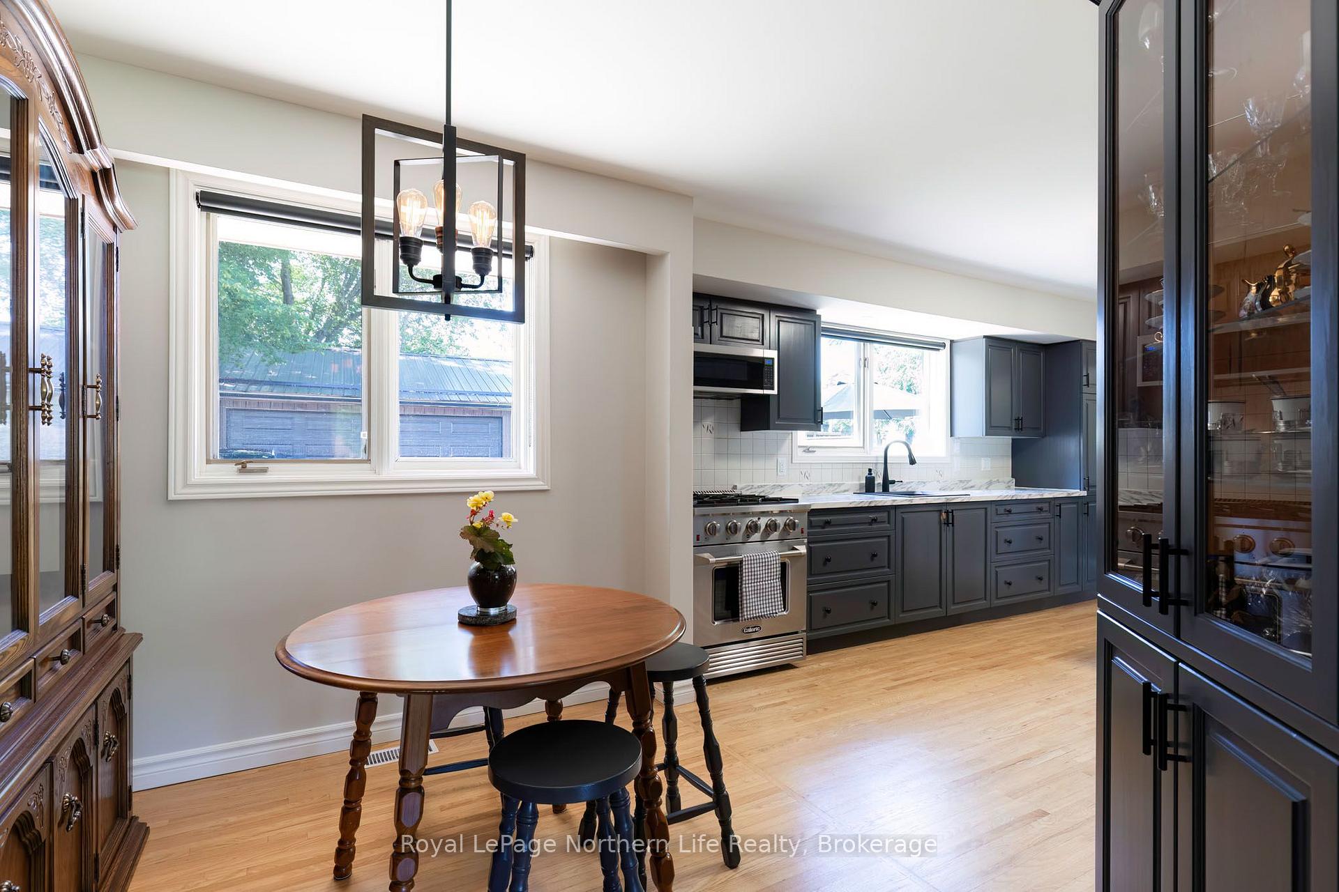 Photo 14 of 131 Coreen Crescent, North Bay, Birchaven — HOMEH