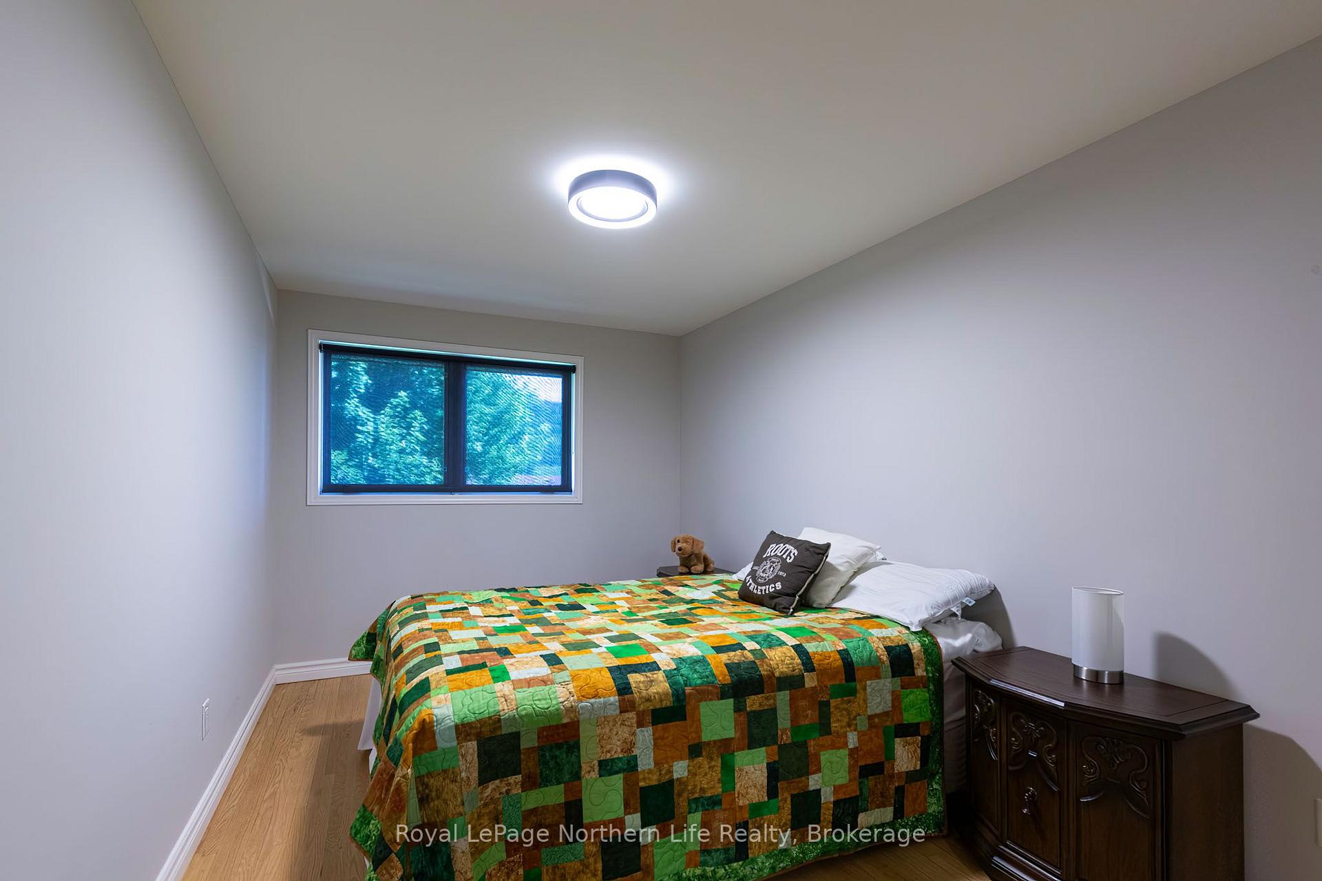 Photo 31 of 131 Coreen Crescent, North Bay, Birchaven — HOMEH