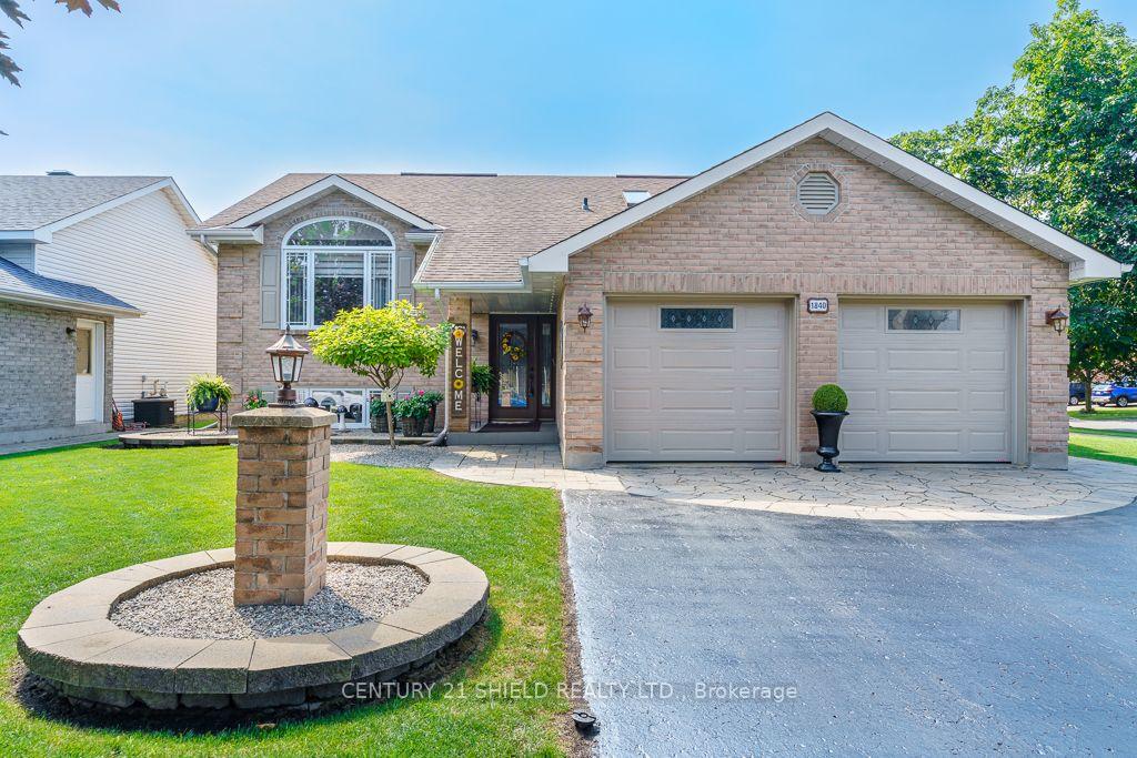 Photo 1 of 1840 Belvedere Crescent, Cornwall, Cornwall — HOMEH