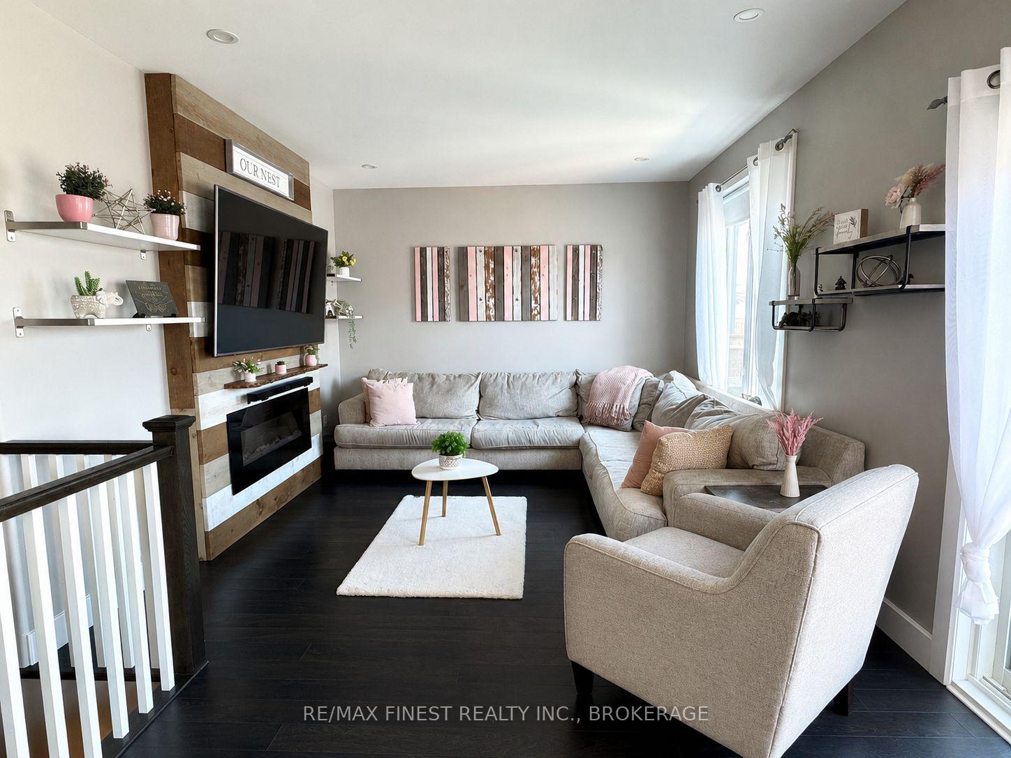 Photo 6 of 119 Champagne Crescent, Loyalist, Amherstview — HOMEH